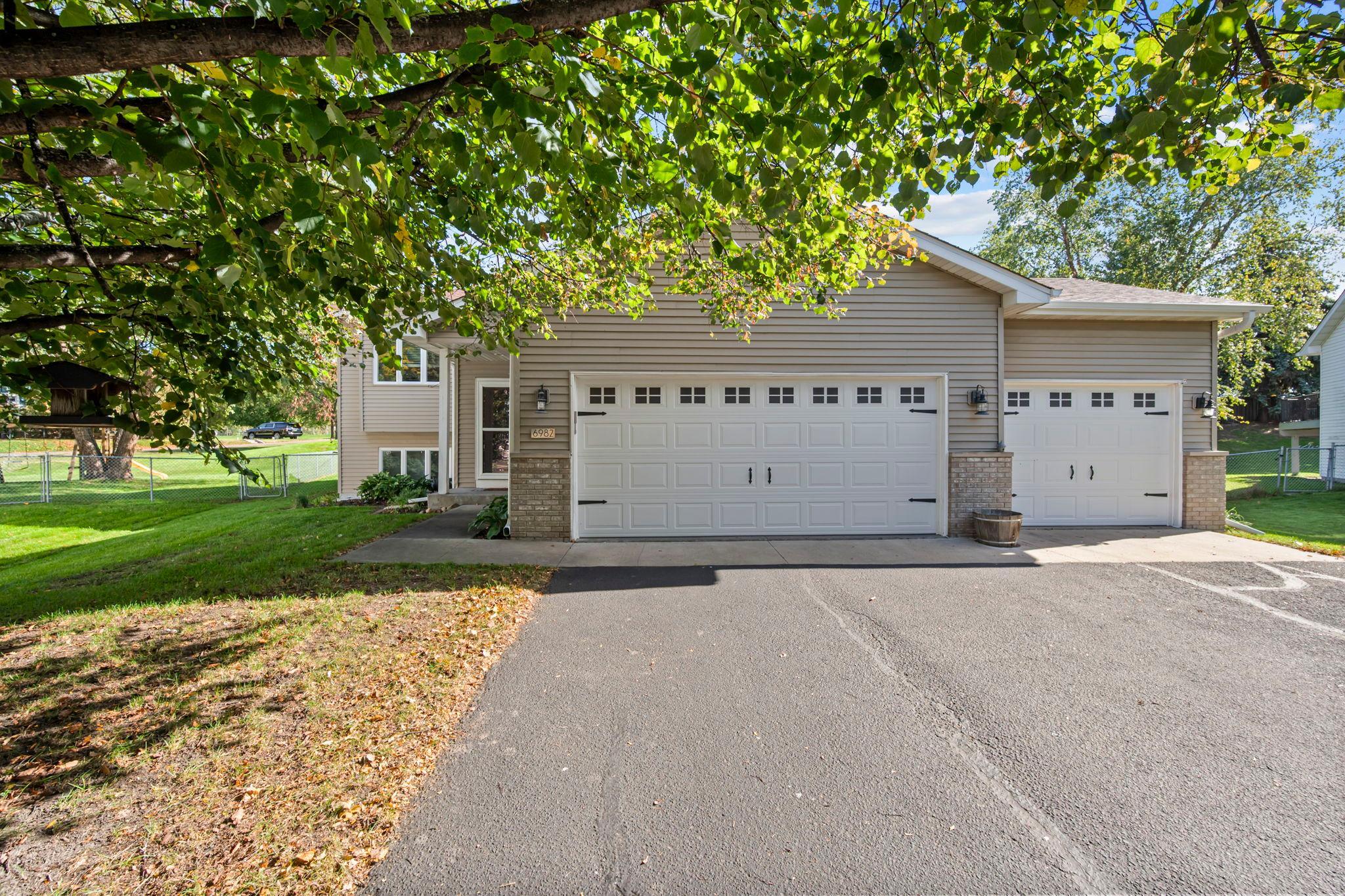 6982 Carlyle Road Property Photo 1