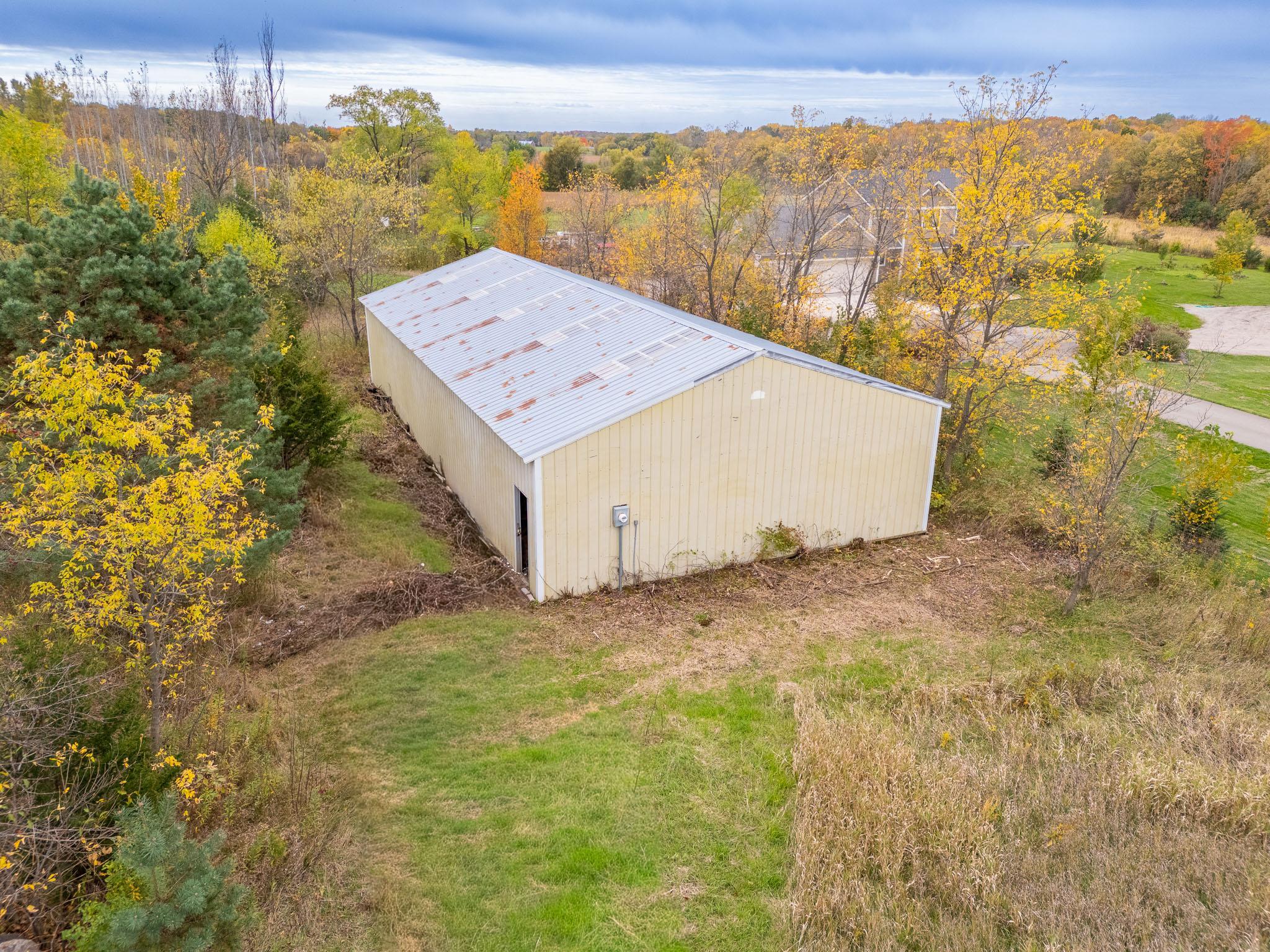 9225 Kutz Xing Property Photo 1
