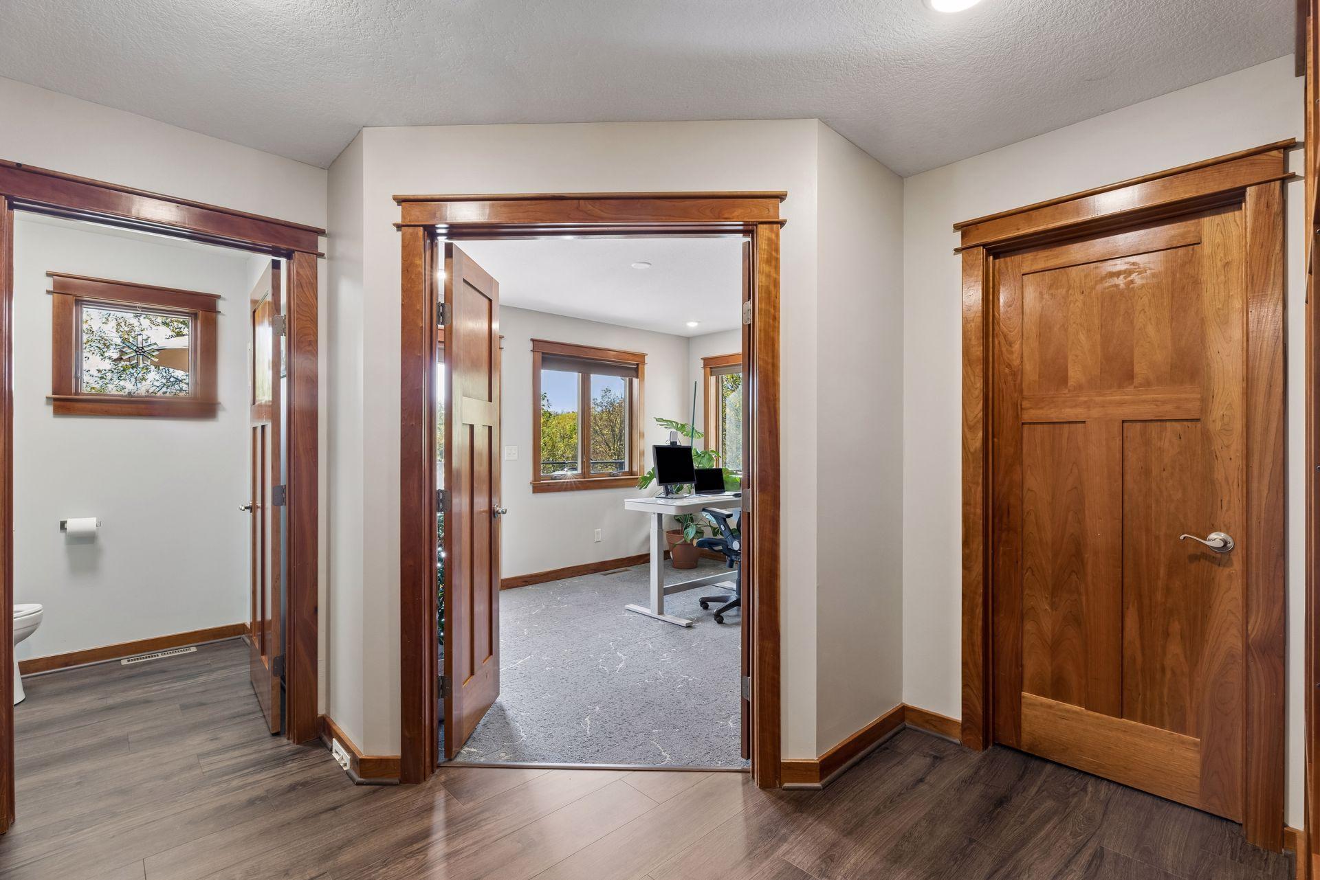 555 Chinnock Lane Property Photo 31