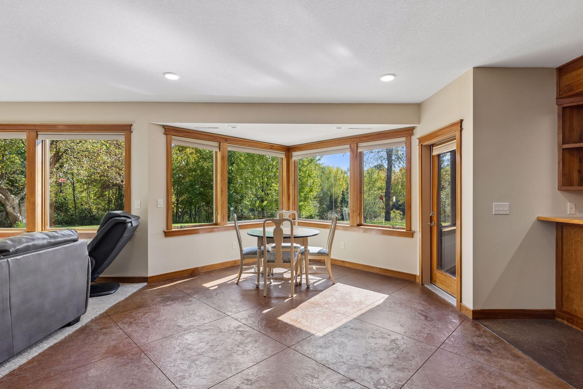 555 Chinnock Lane Property Photo 38