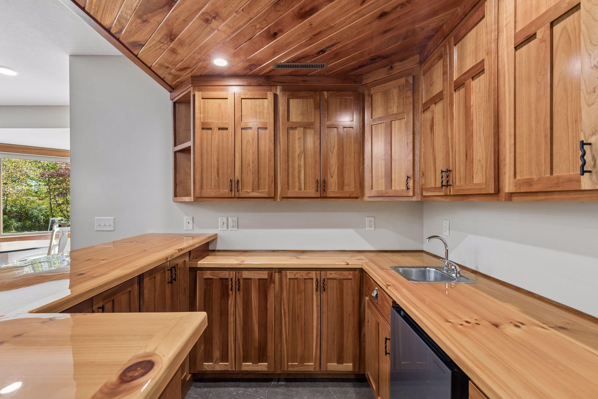 555 Chinnock Lane Property Photo 42