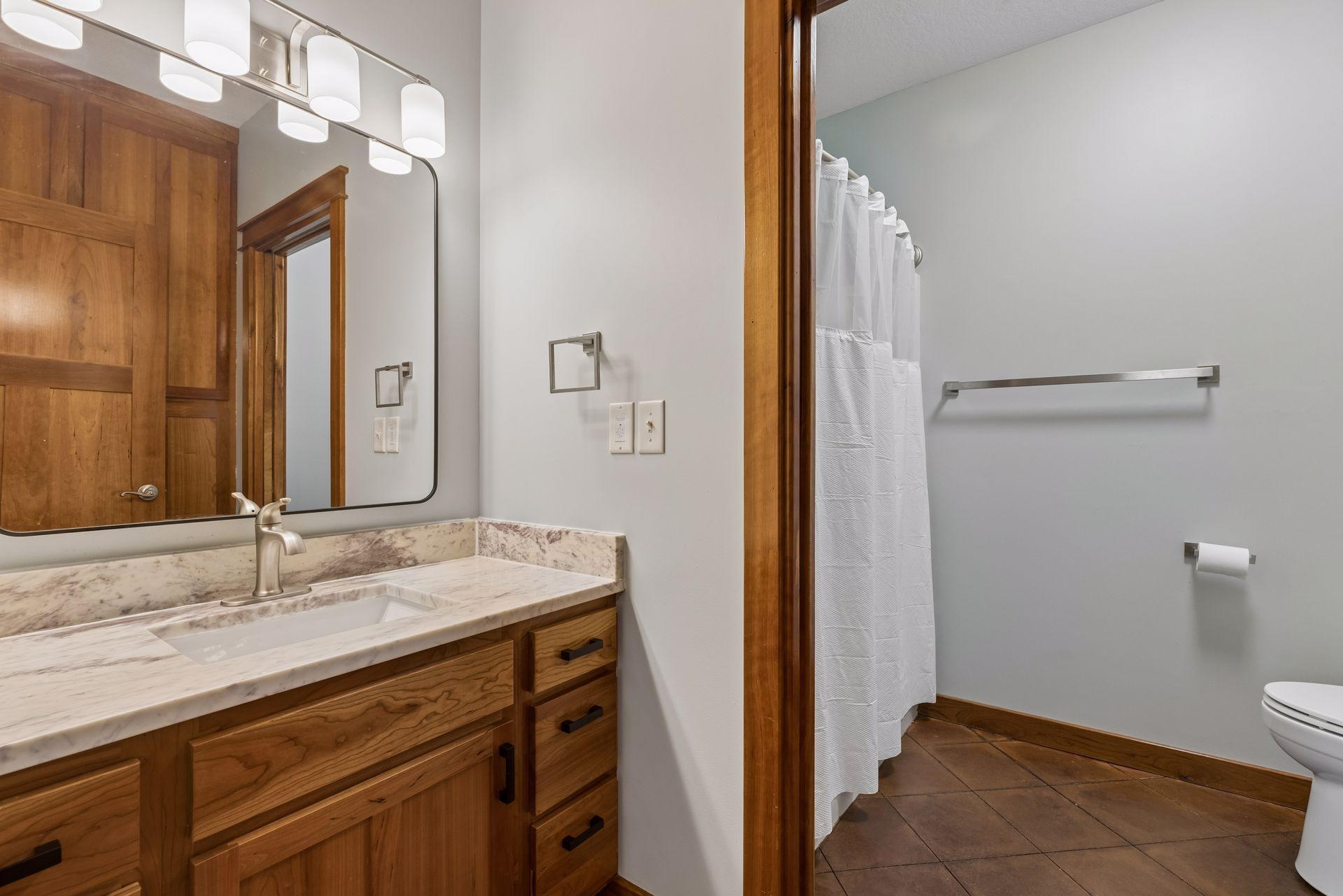 555 Chinnock Lane Property Photo 45