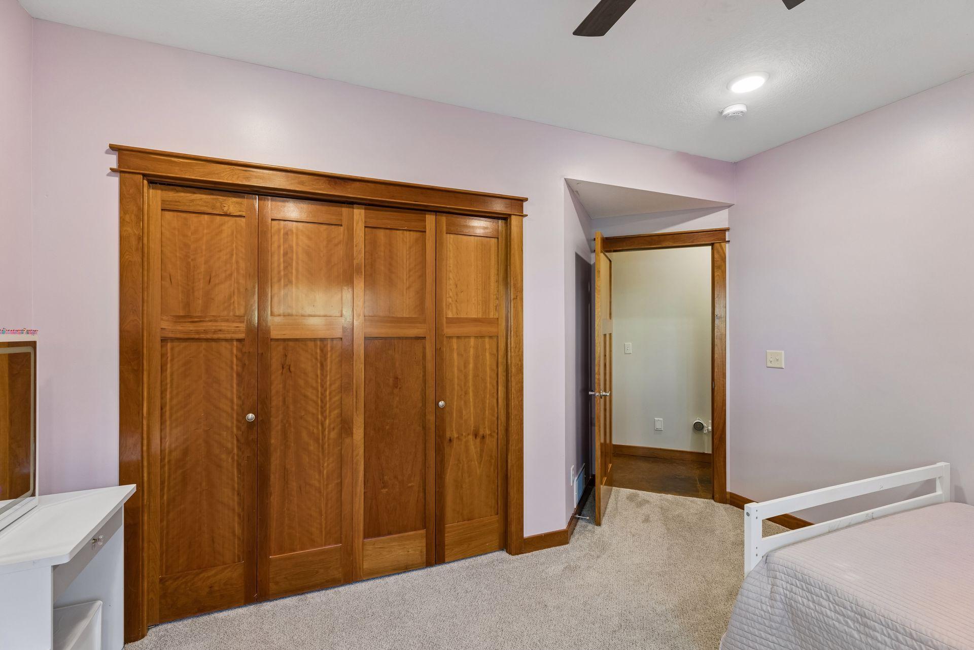 555 Chinnock Lane Property Photo 47