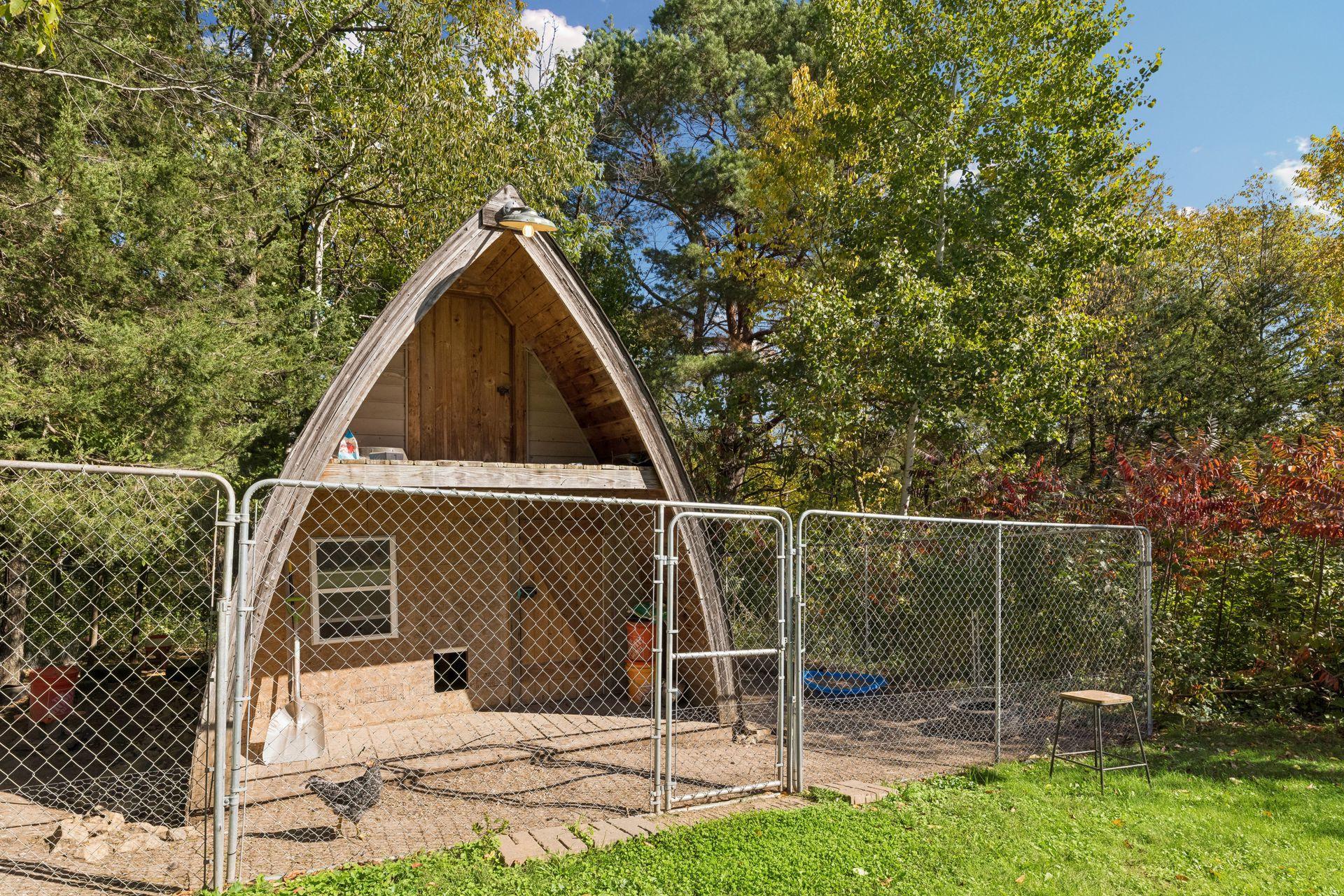 555 Chinnock Lane Property Photo 62