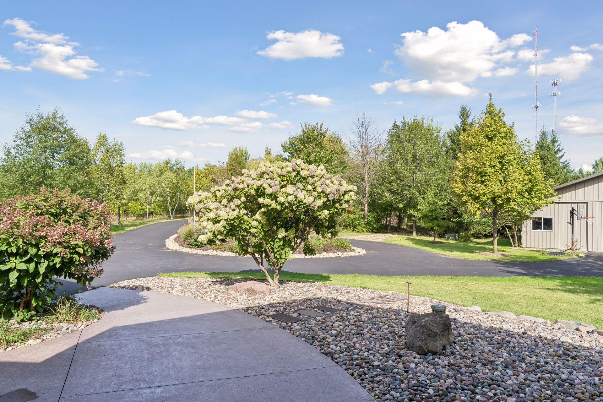 555 Chinnock Lane Property Photo 63