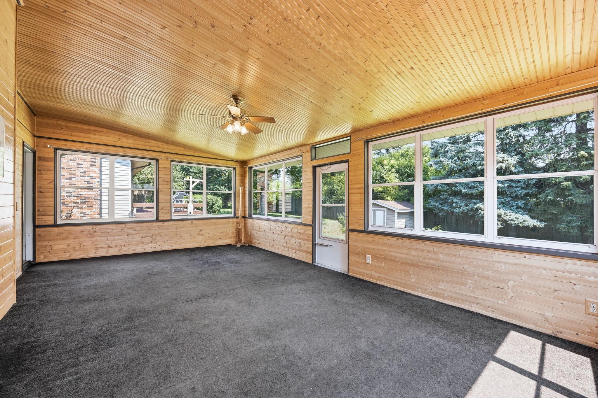 67 13th Avenue Sw Property Photo 1