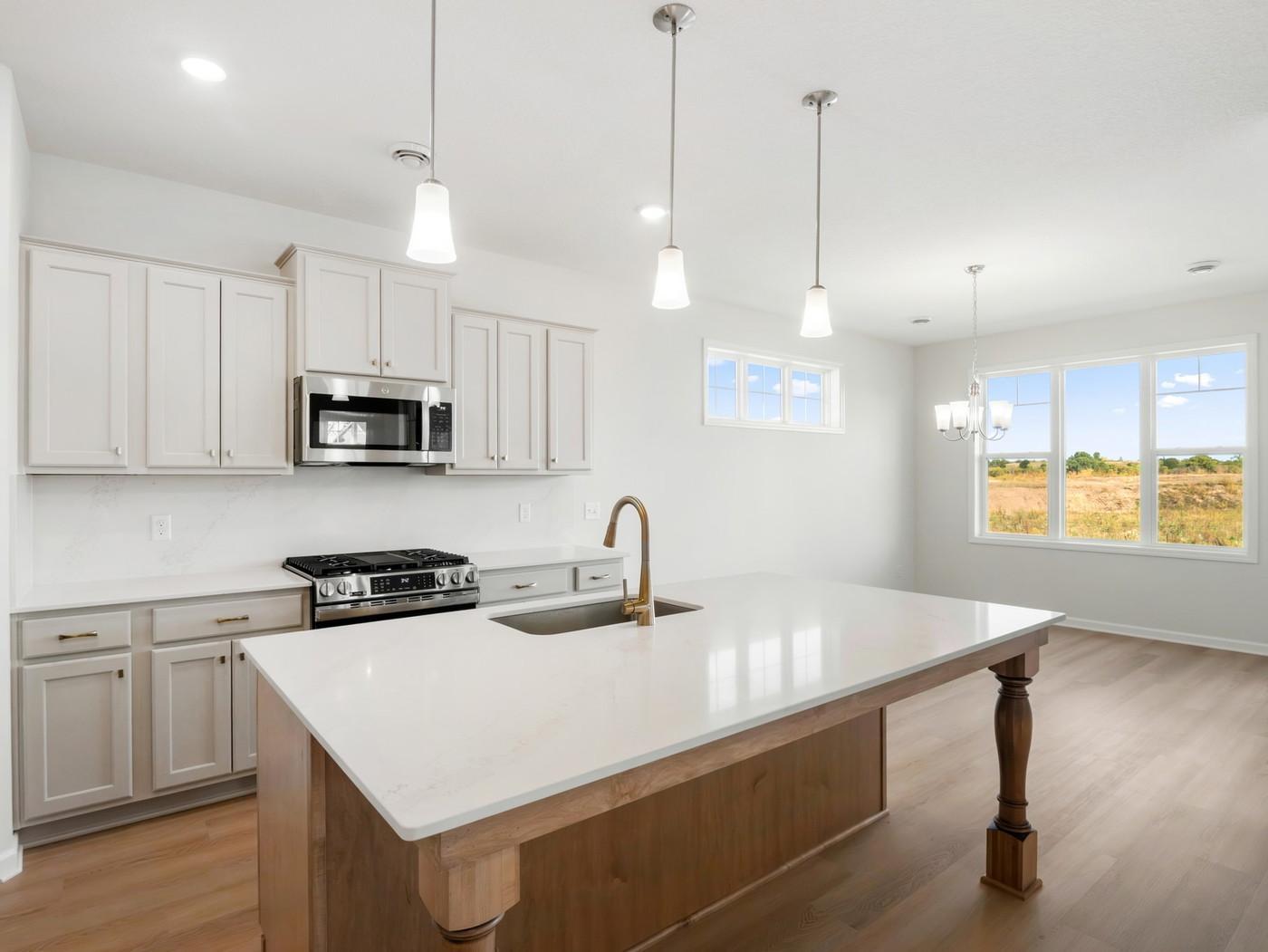 14875 Artaine Trail W Property Photo 11