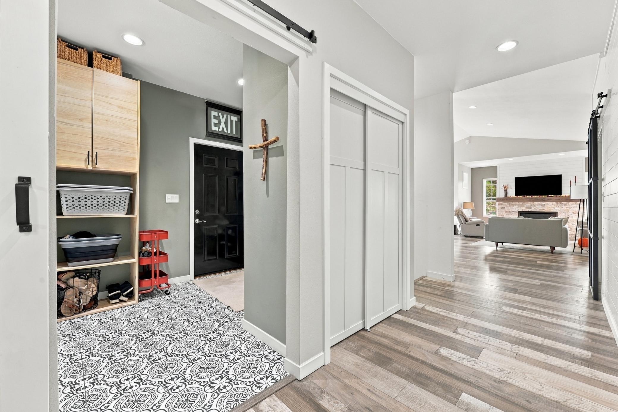 140 Annies Way Property Photo 28