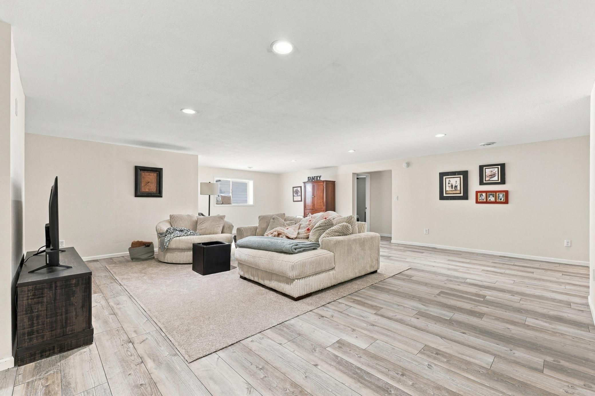 140 Annies Way Property Photo 31