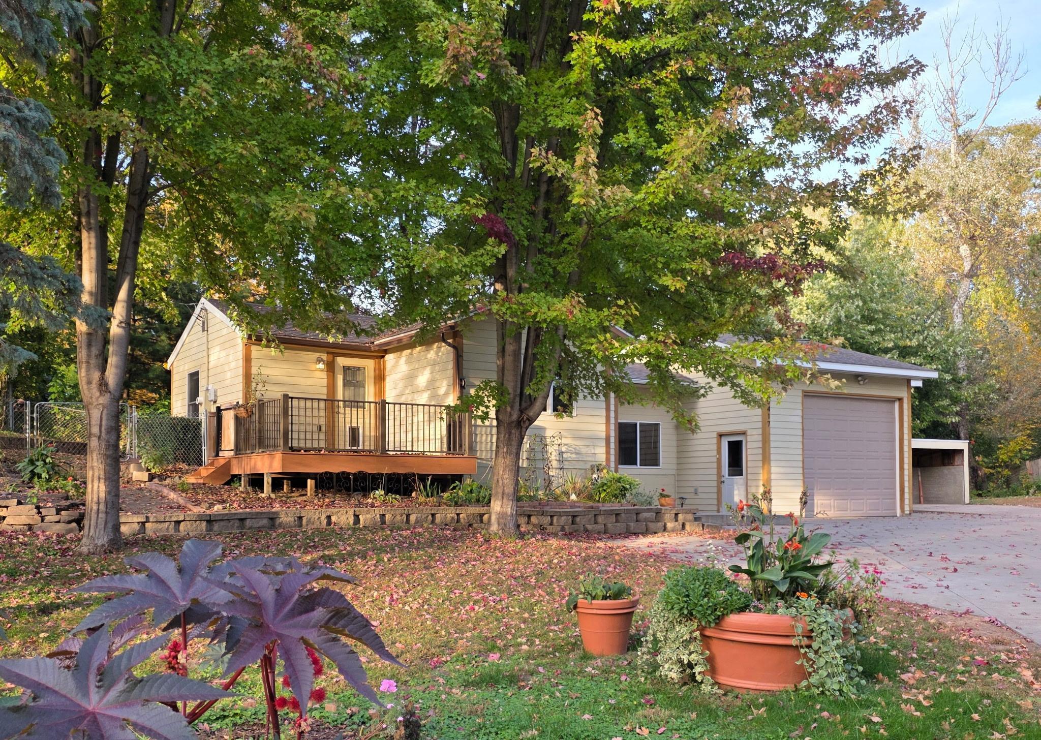 5417 Rowland Road Property Photo 1