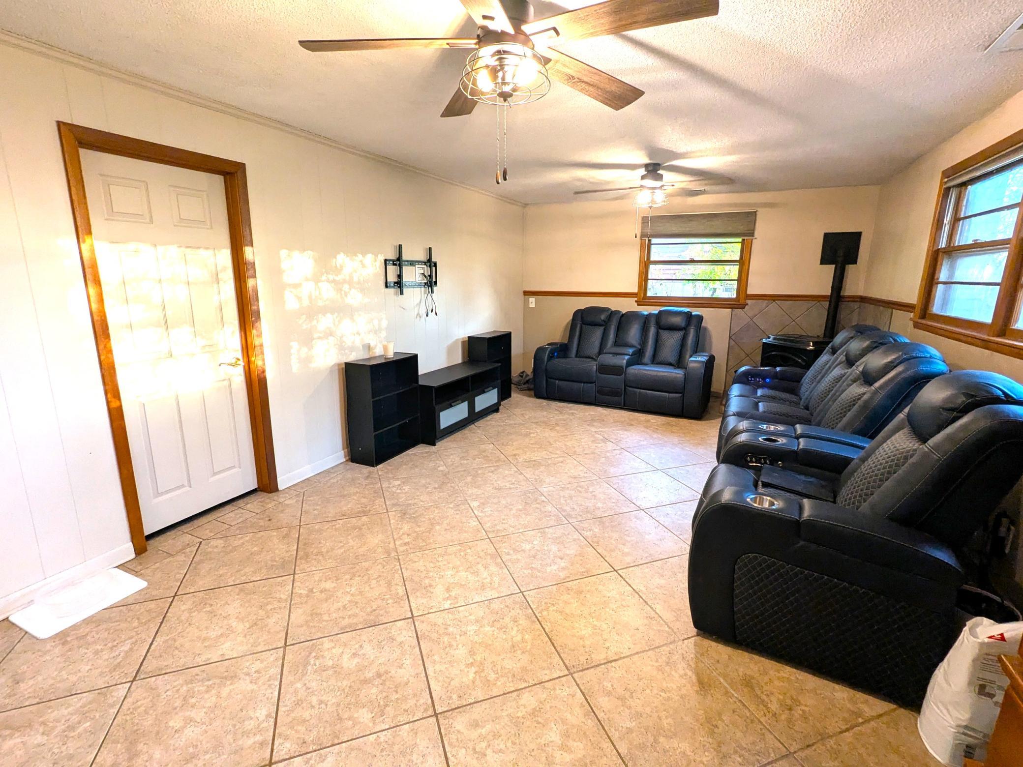 3205 Cliffside Drive Property Photo 19