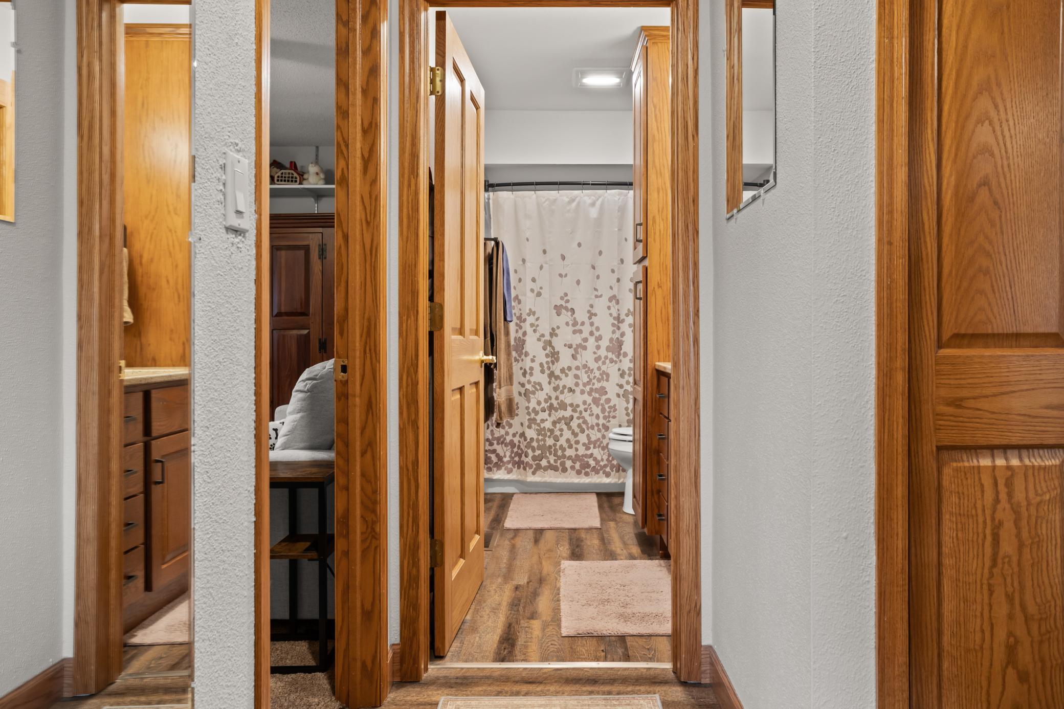 115 3rd Avenue S Property Photo 18