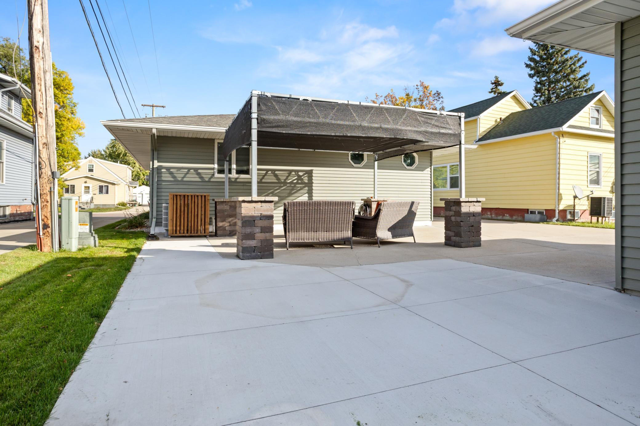 115 3rd Avenue S Property Photo 31