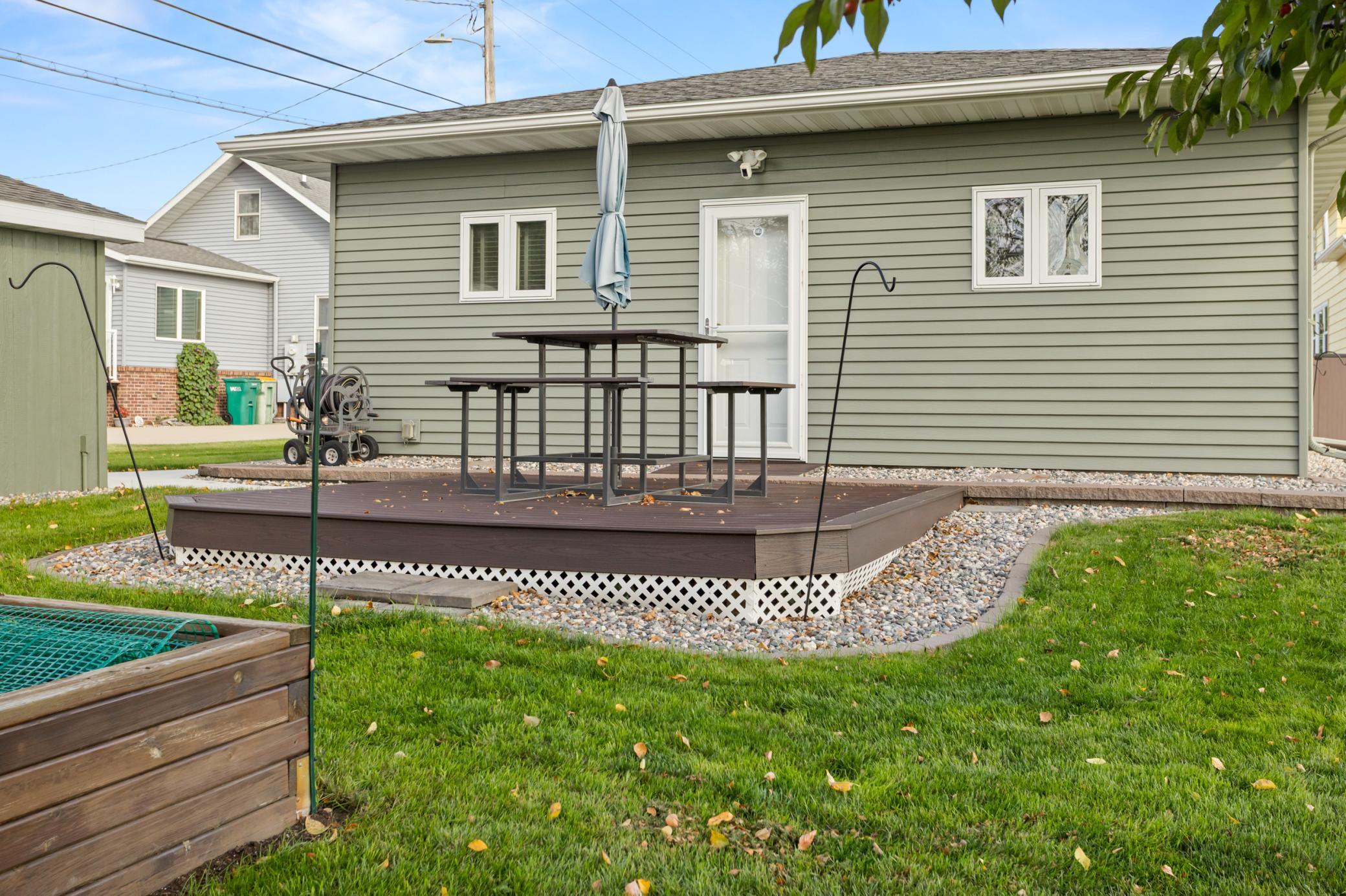 115 3rd Avenue S Property Photo 38