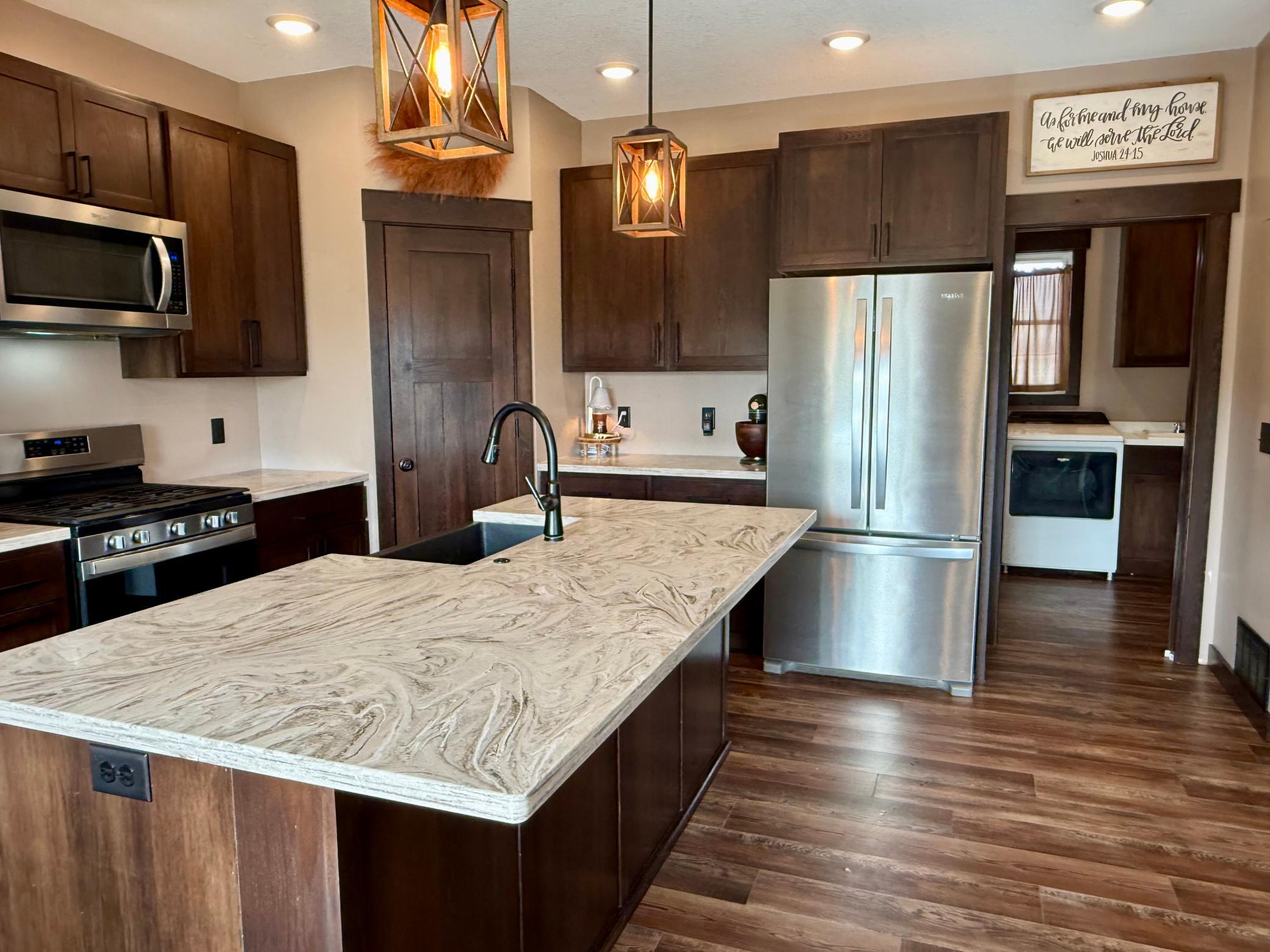 1122 3rd Street Property Photo 12