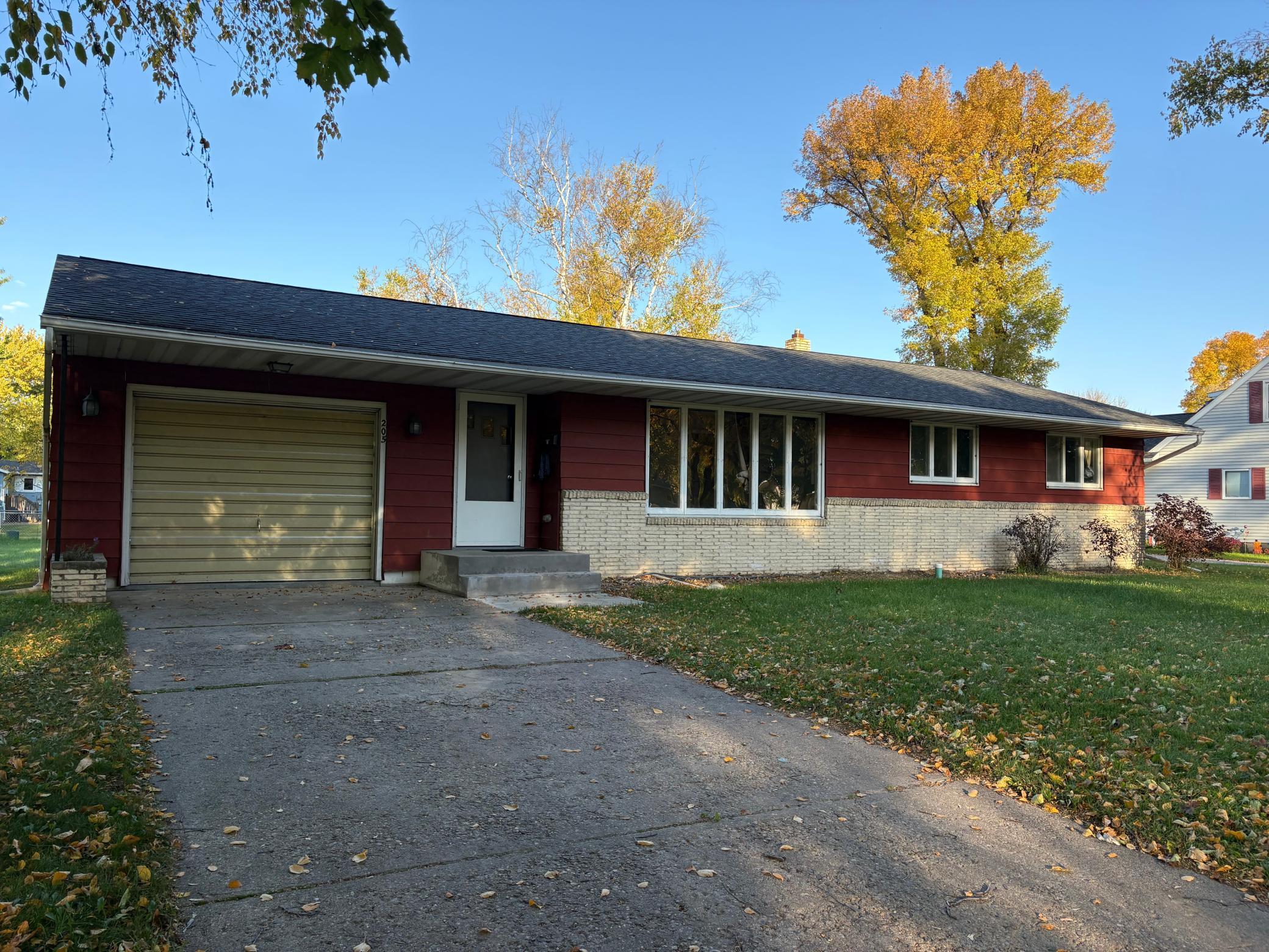 205 Sanford Road Property Photo 3