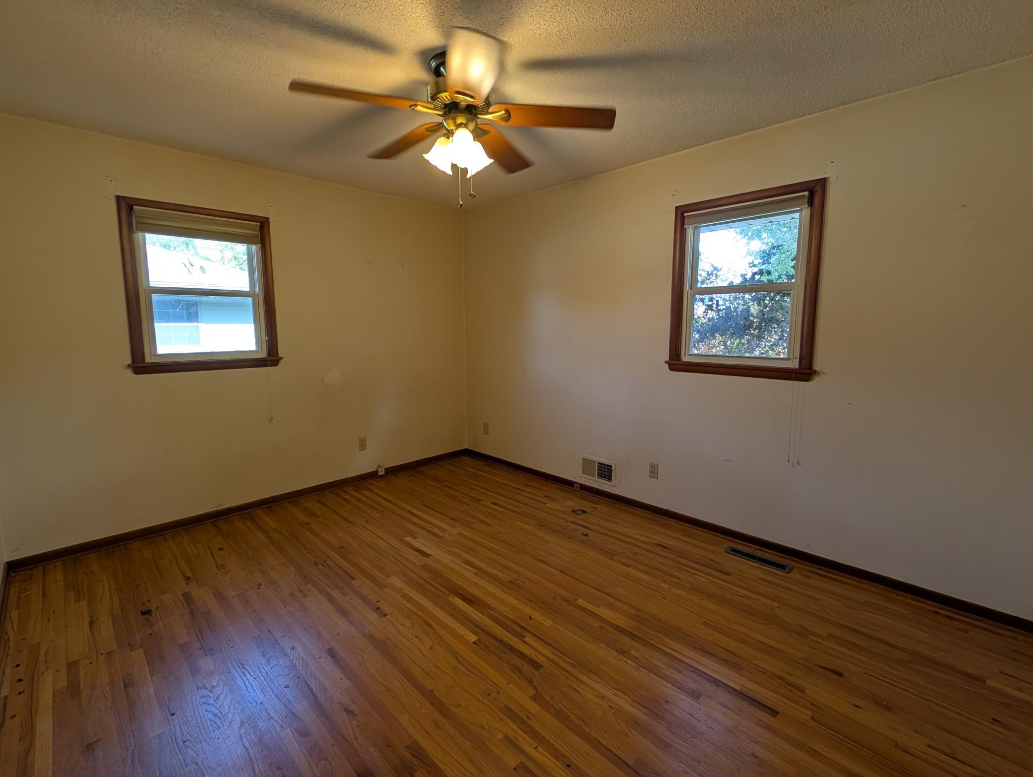 2602 11th Avenue Nw Property Photo 7