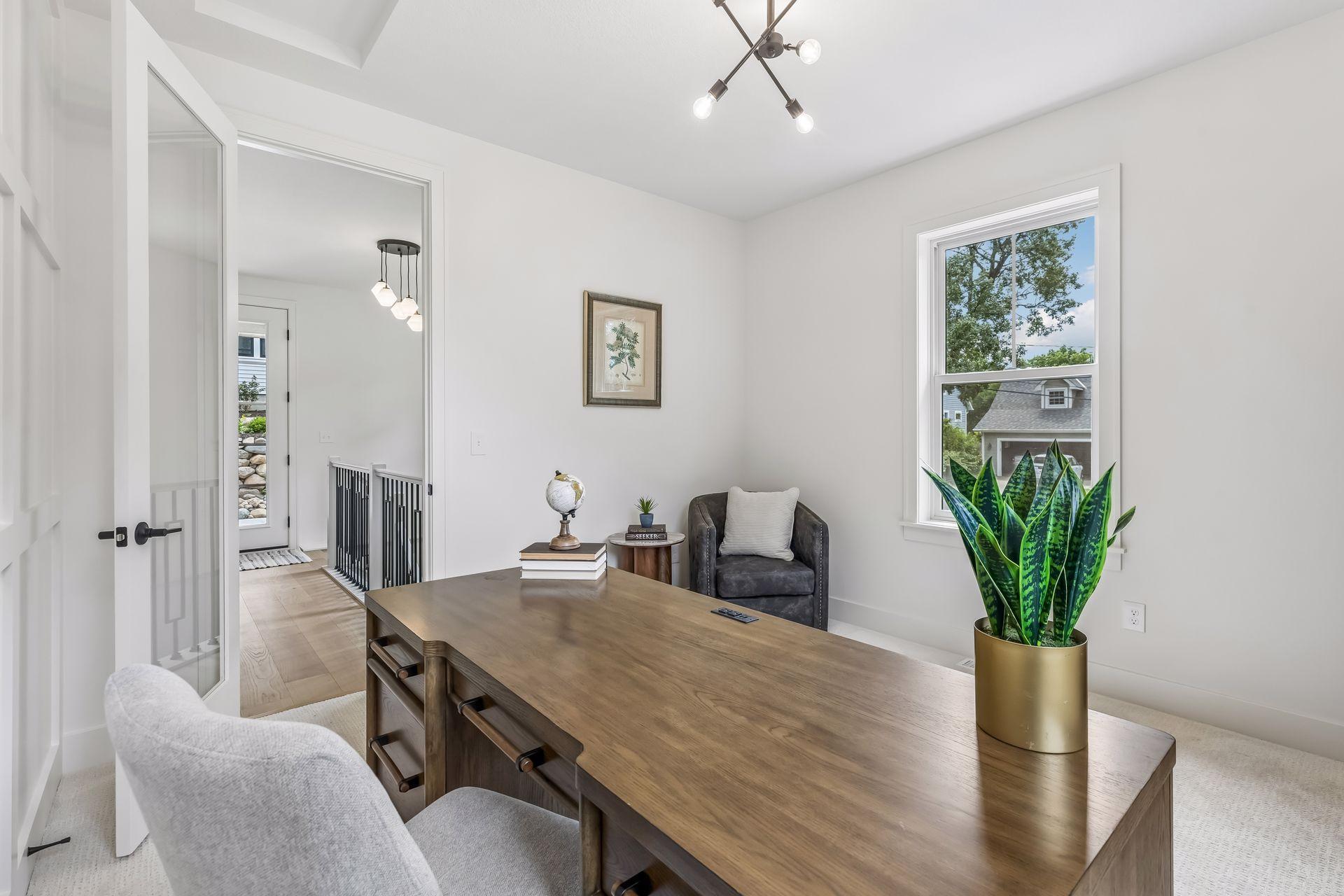 163 2nd Street Property Photo 23