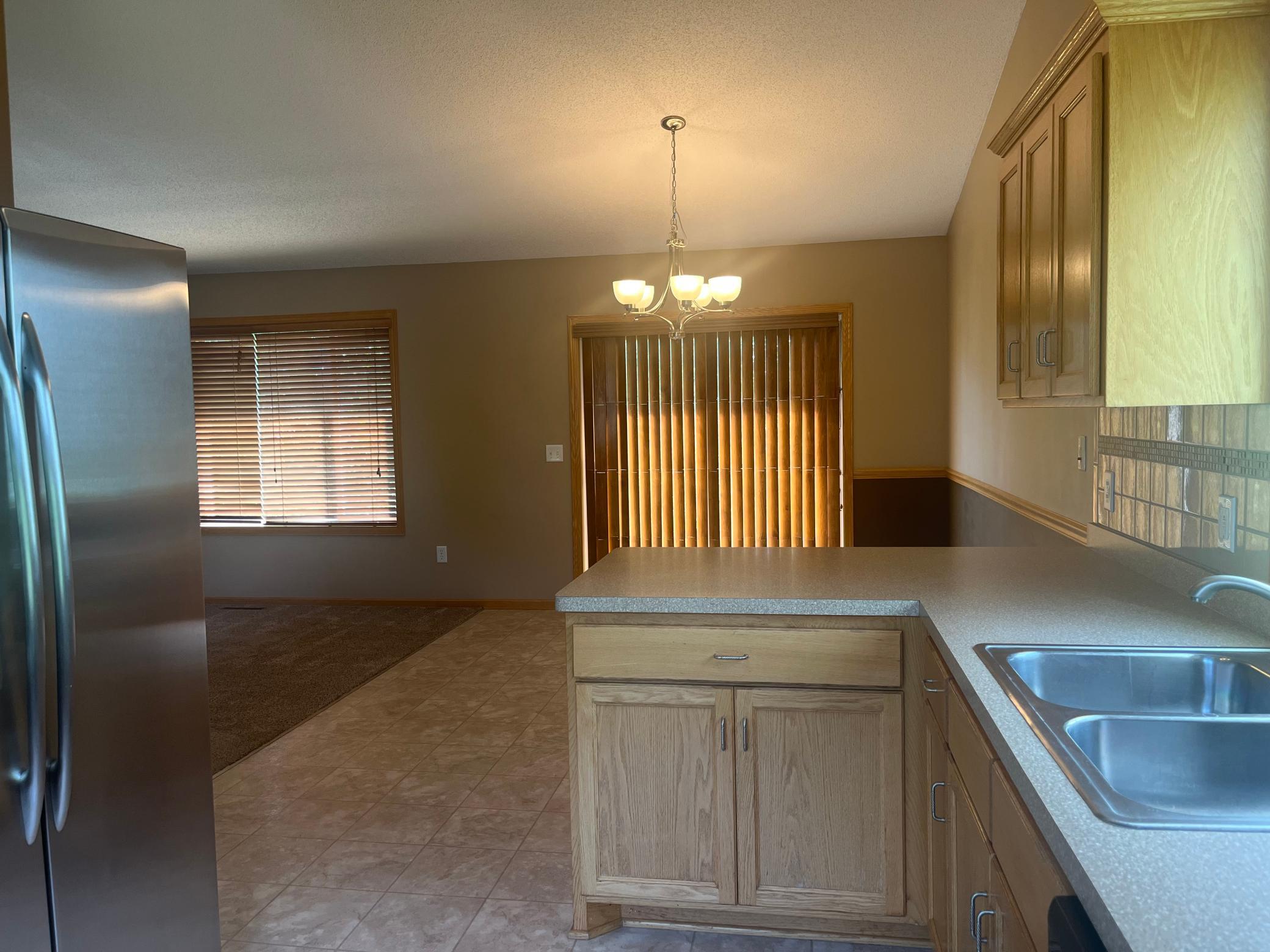 7776 Large Avenue Ne Property Photo 5