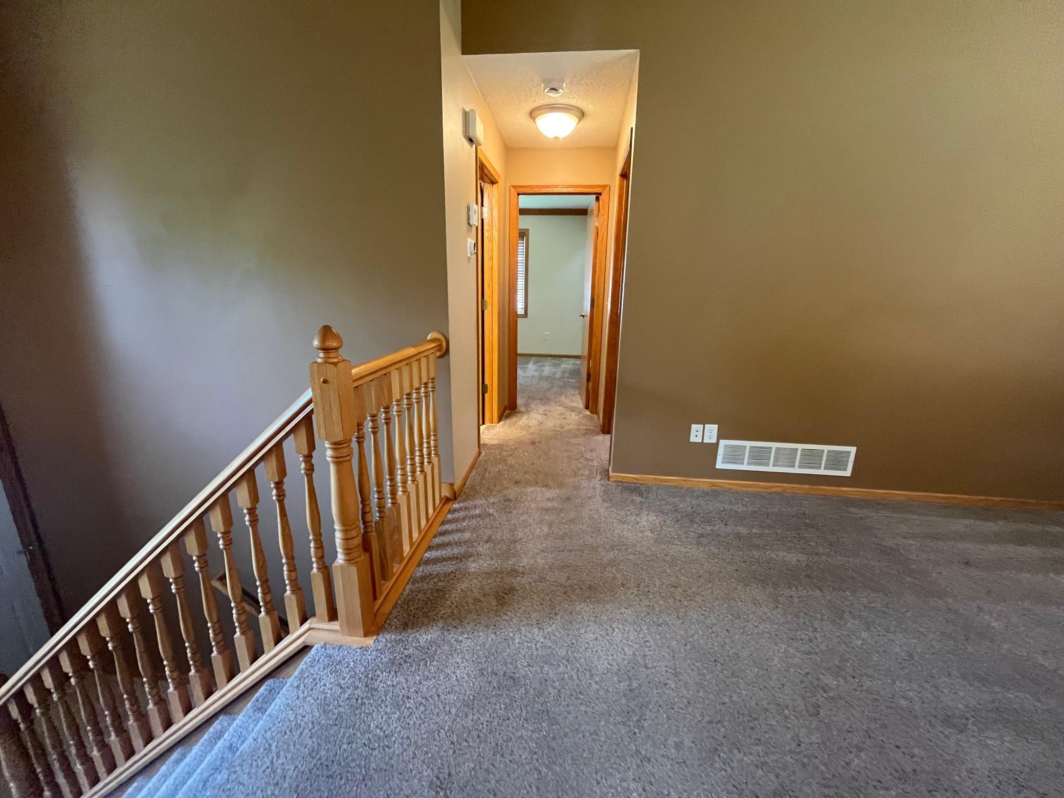 7776 Large Avenue Ne Property Photo 9