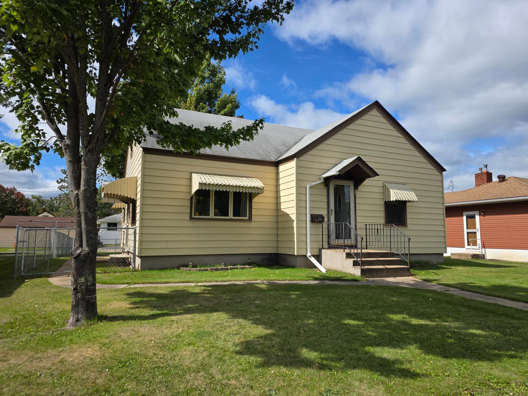629 3rd Street Property Photo 1