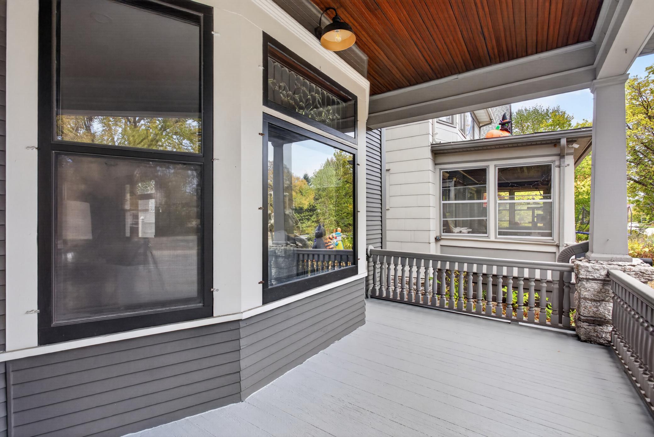 3121 Park Avenue Property Photo 6