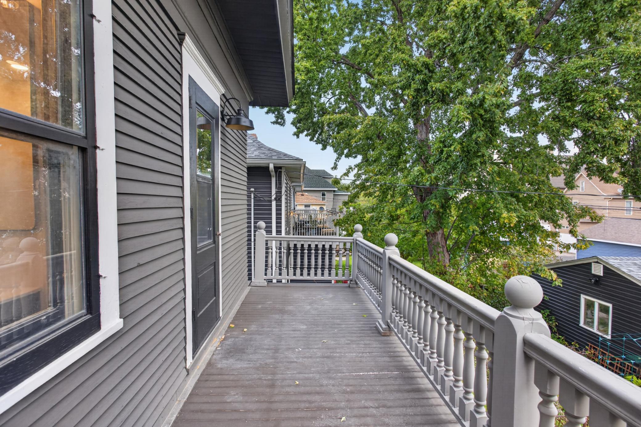 3121 Park Avenue Property Photo 36