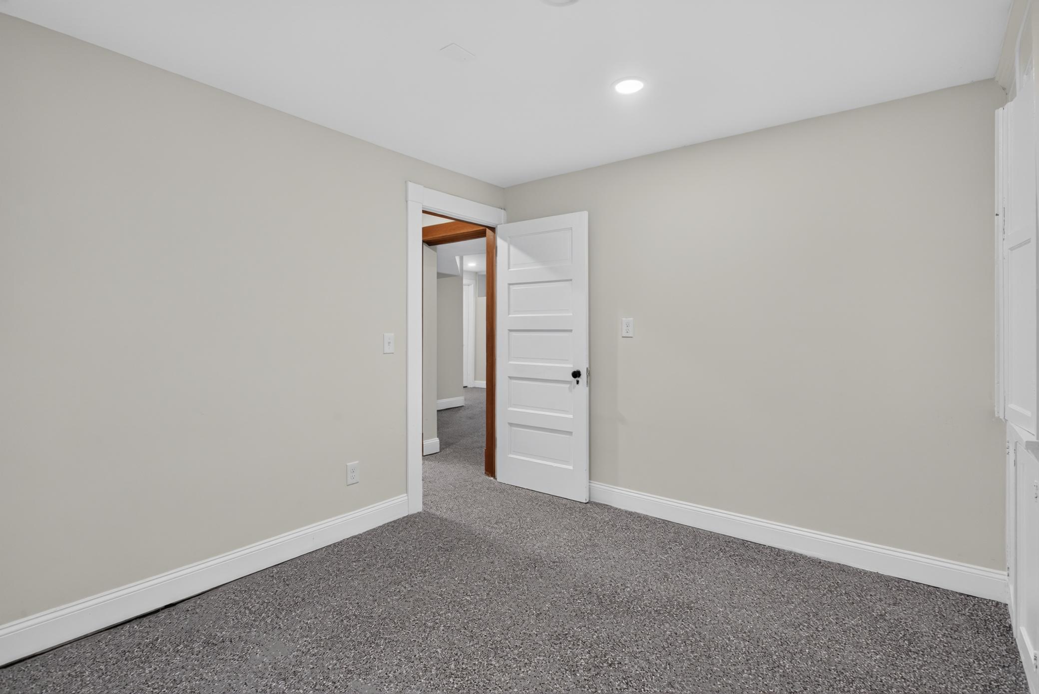3121 Park Avenue Property Photo 48