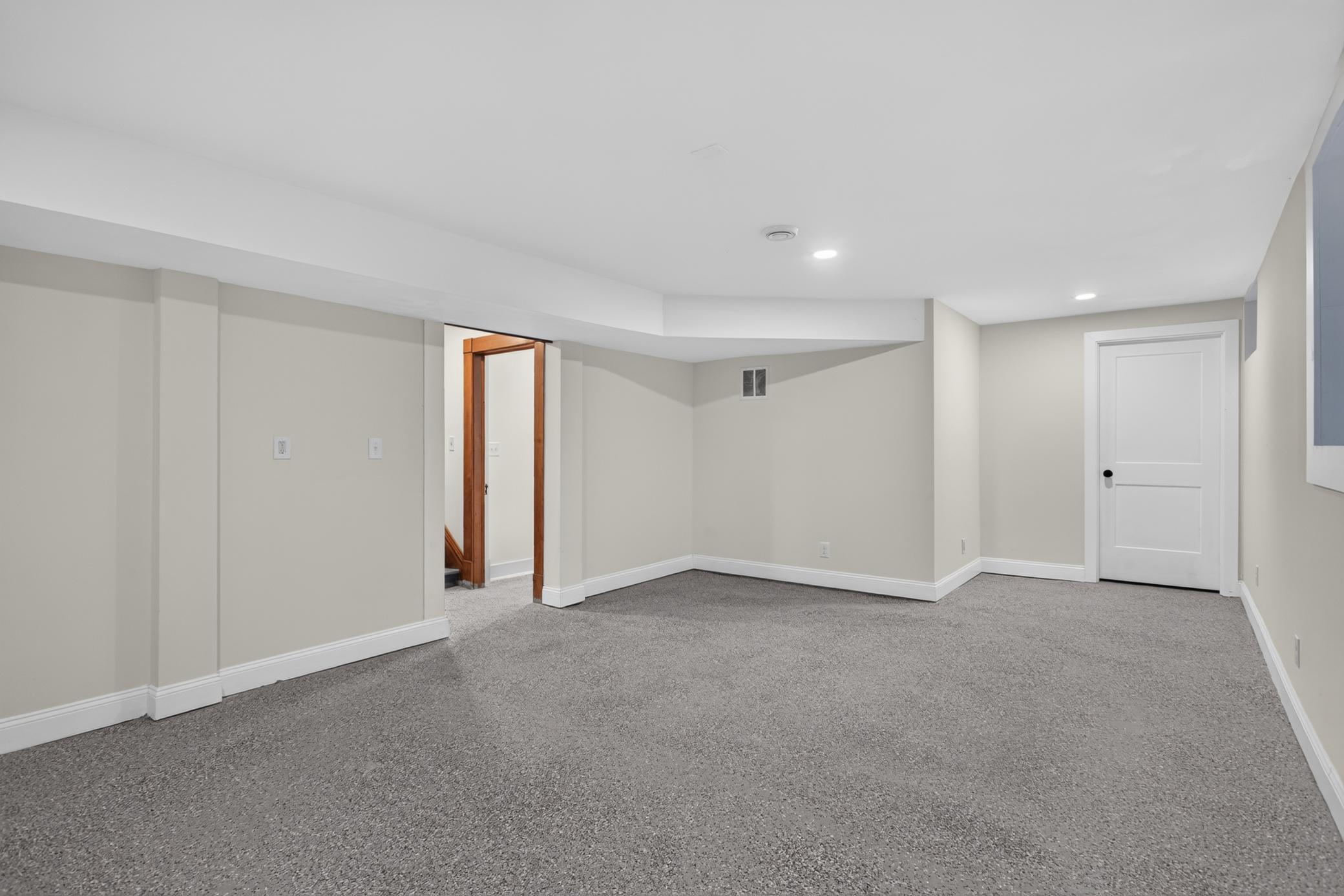 3121 Park Avenue Property Photo 50