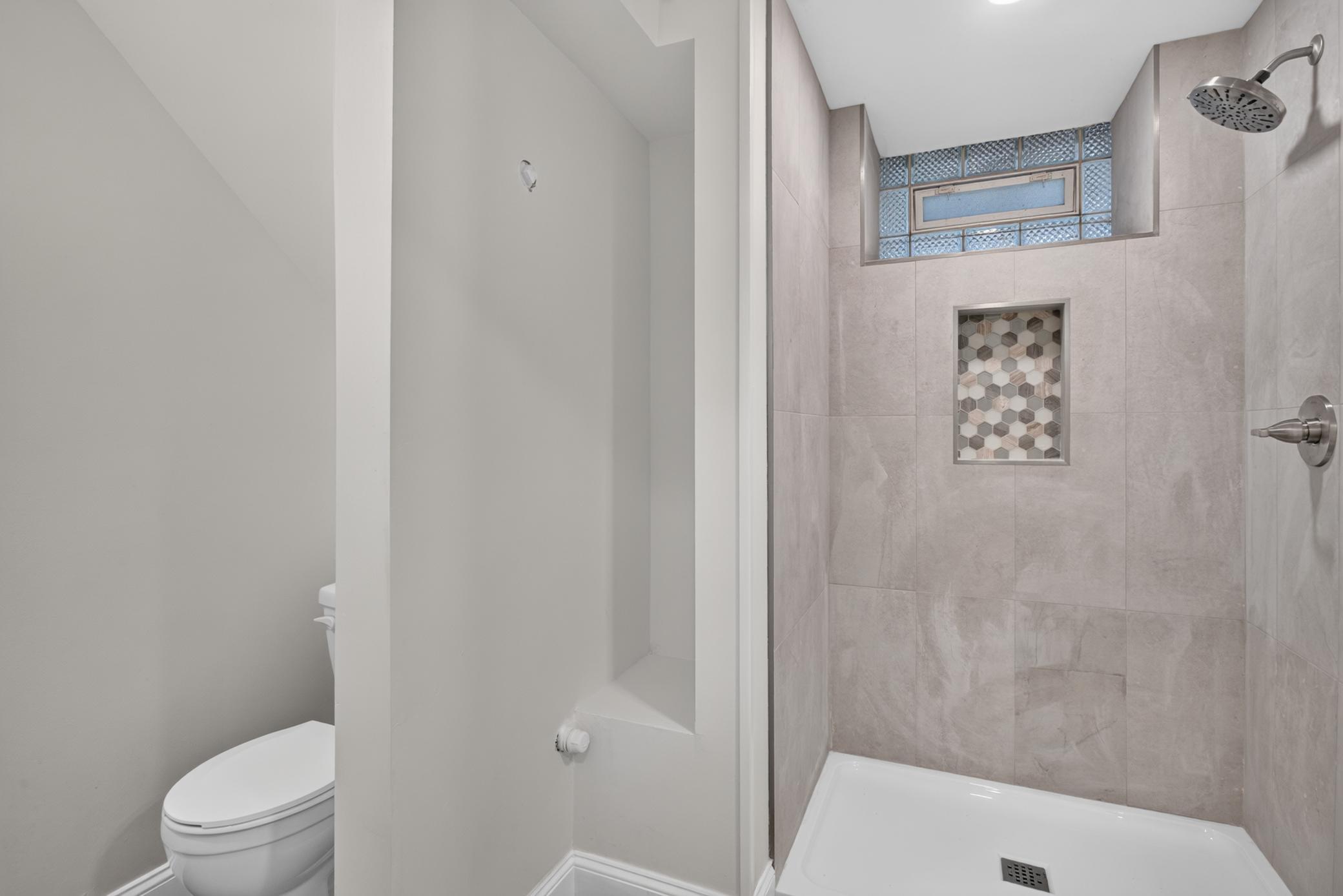 3121 Park Avenue Property Photo 52