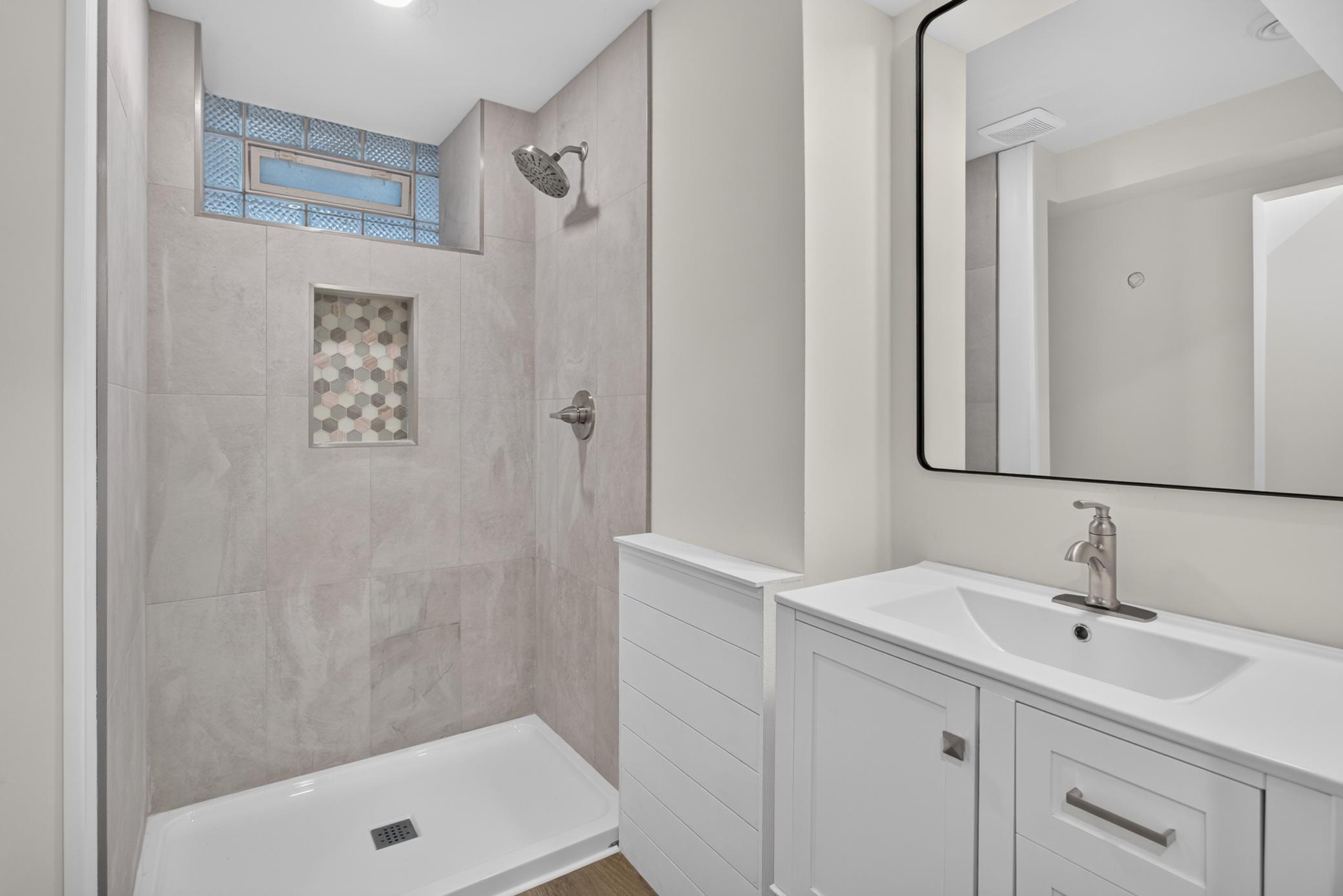 3121 Park Avenue Property Photo 53
