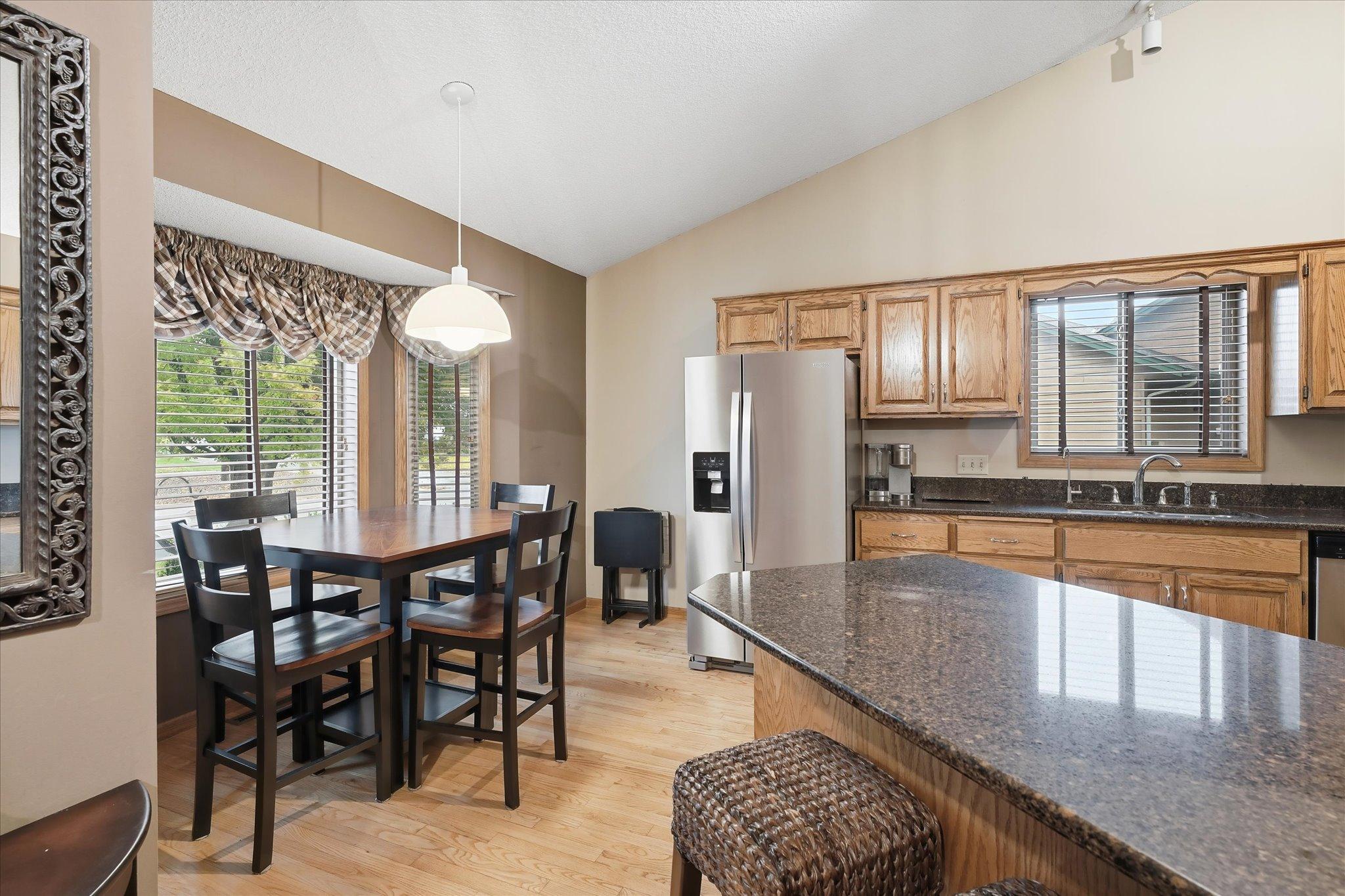 9213 Queens Gardens Property Photo 9