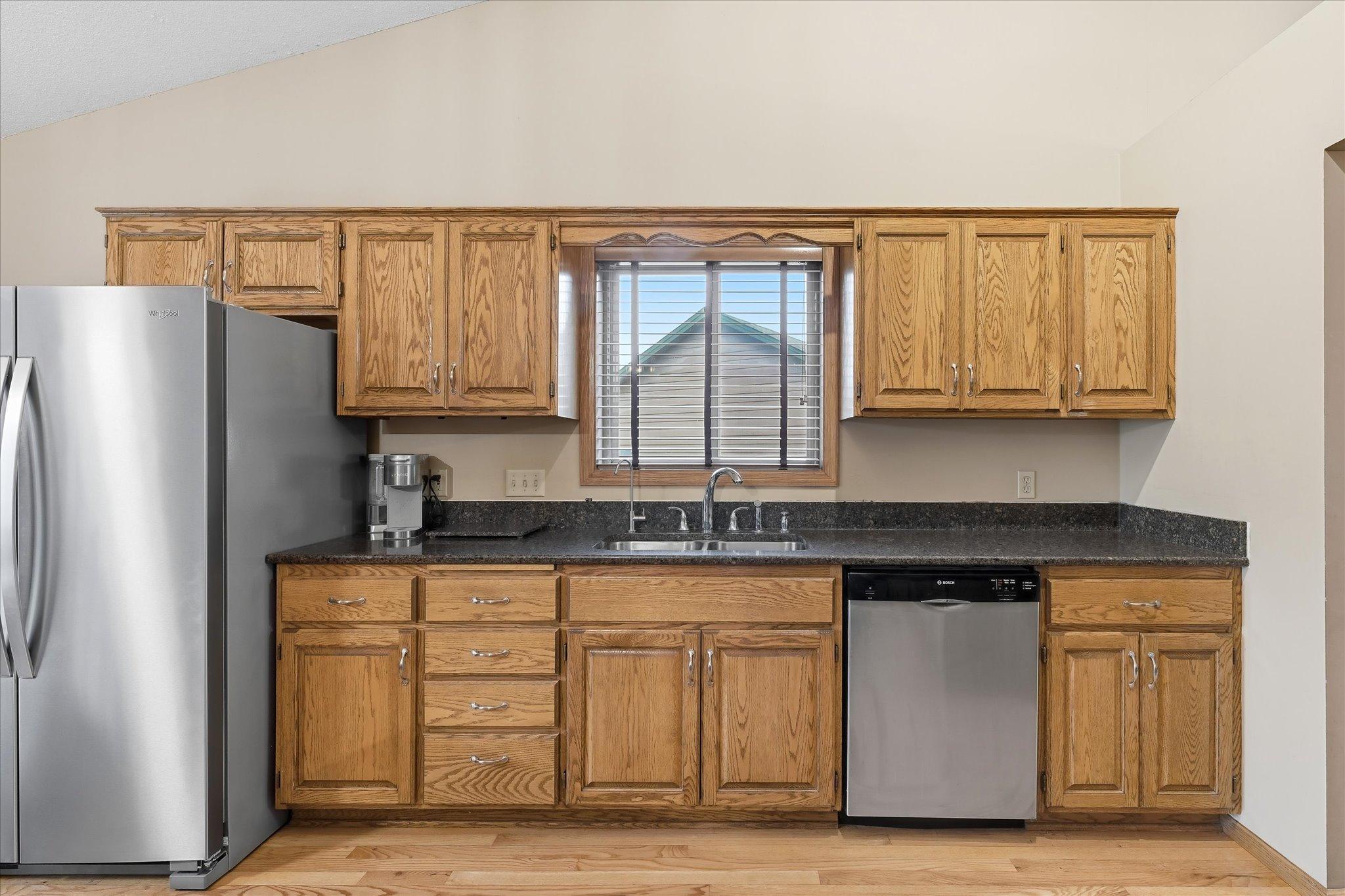 9213 Queens Gardens Property Photo 16