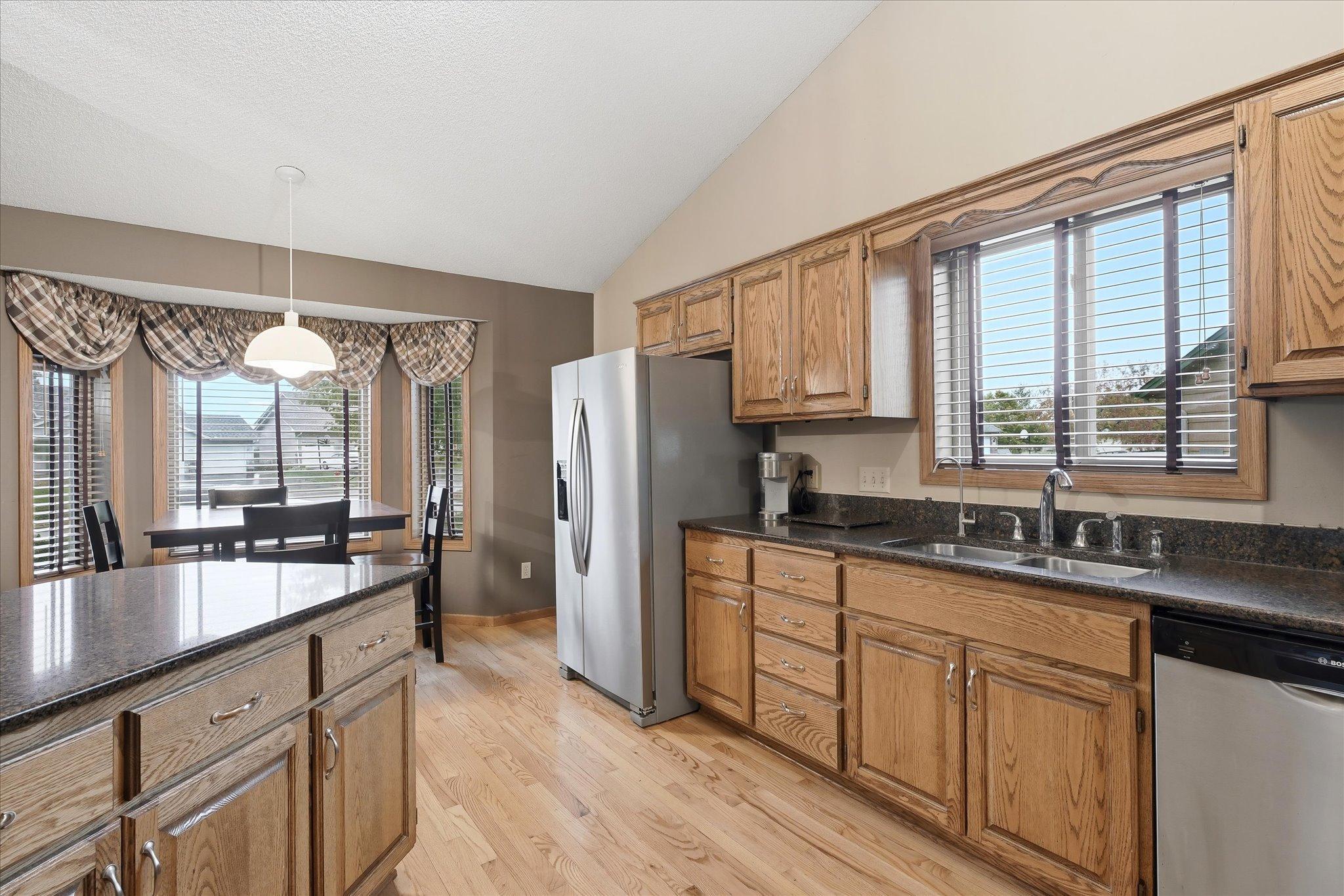 9213 Queens Gardens Property Photo 17