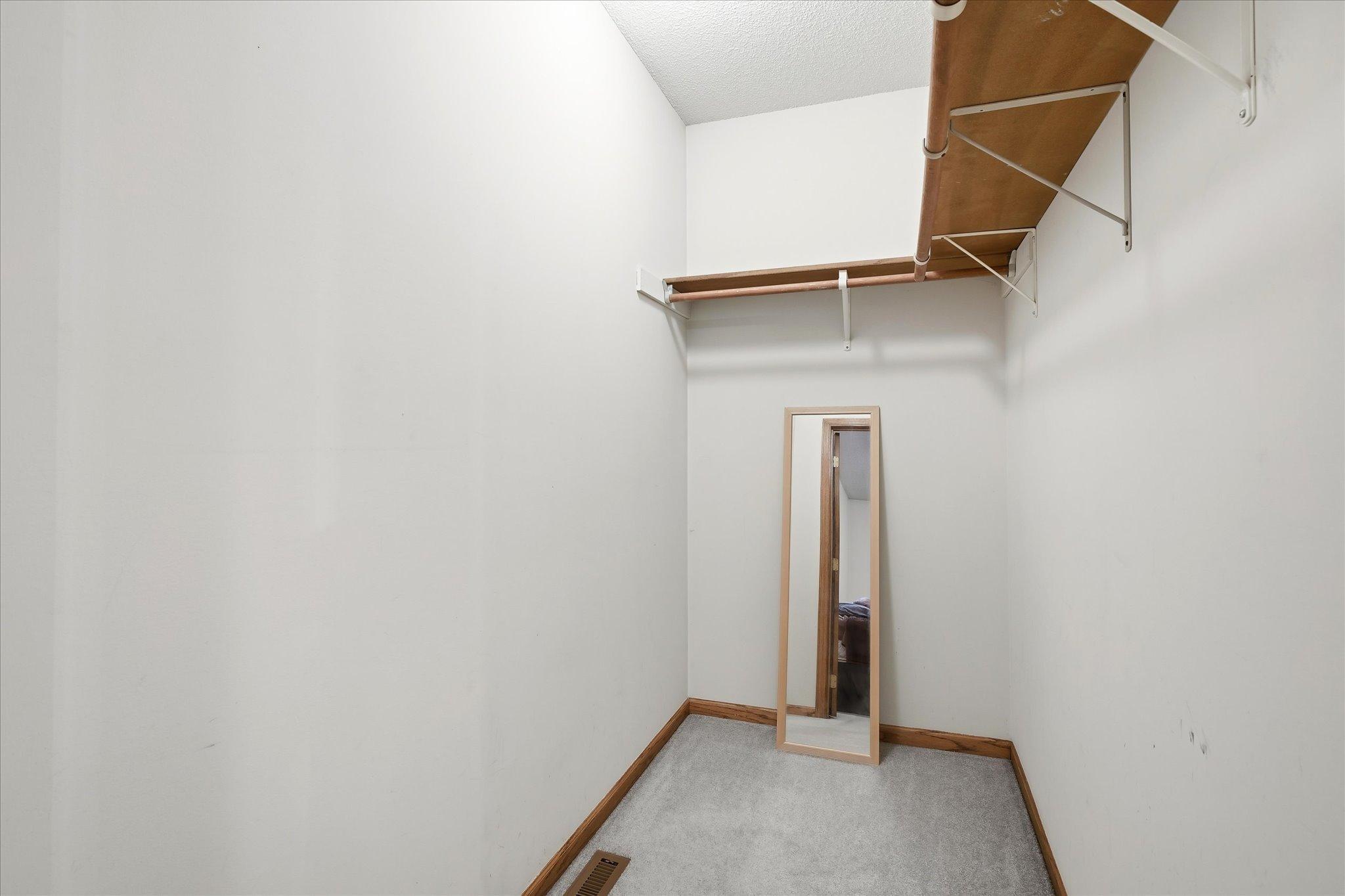 9213 Queens Gardens Property Photo 34