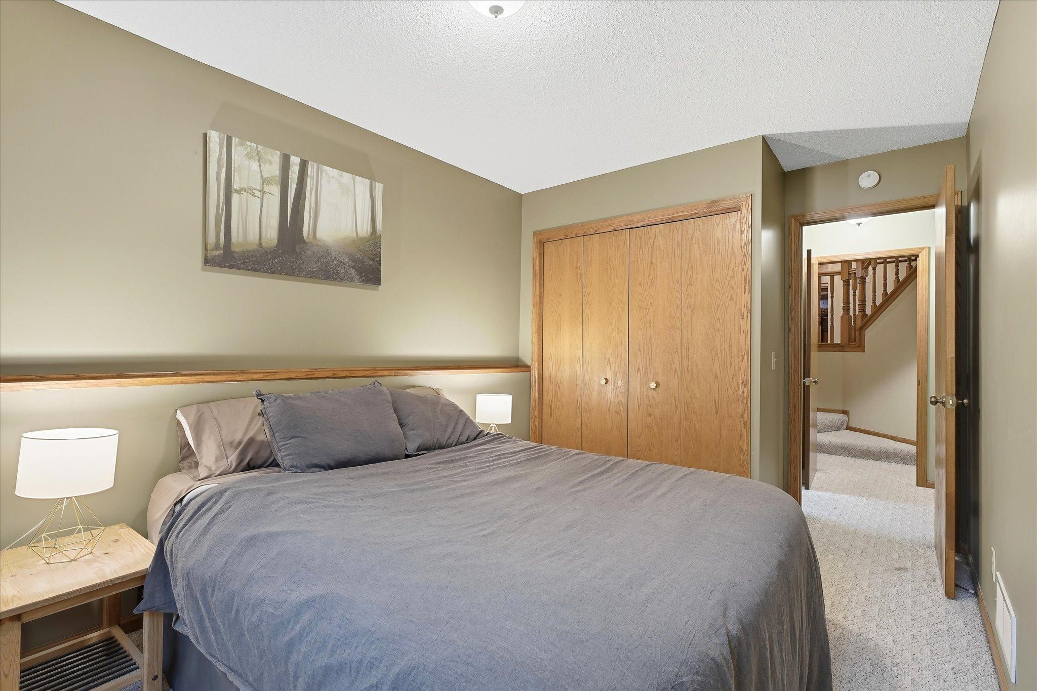 9213 Queens Gardens Property Photo 44