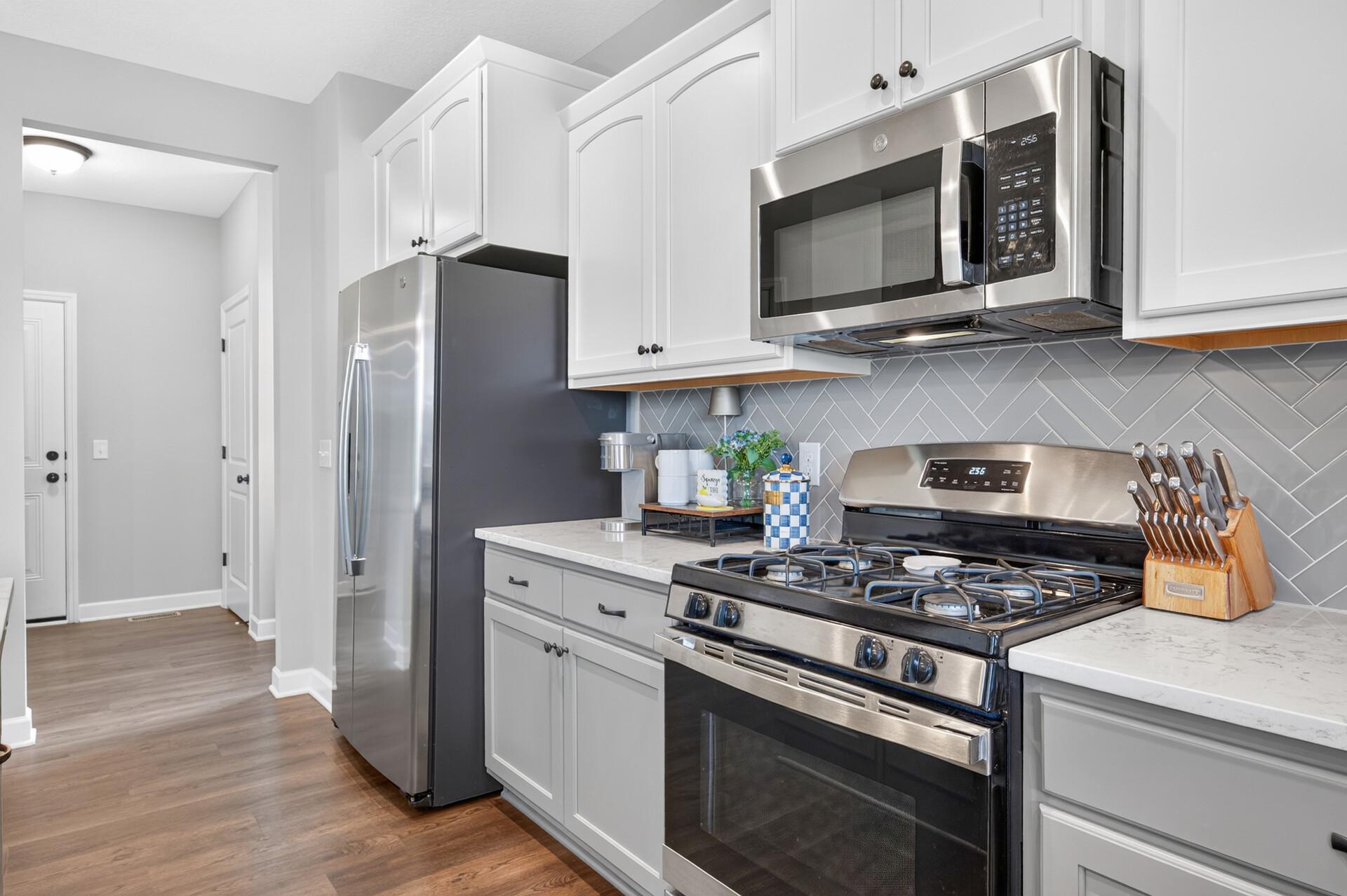 10708 29th Street Ne Property Photo 19