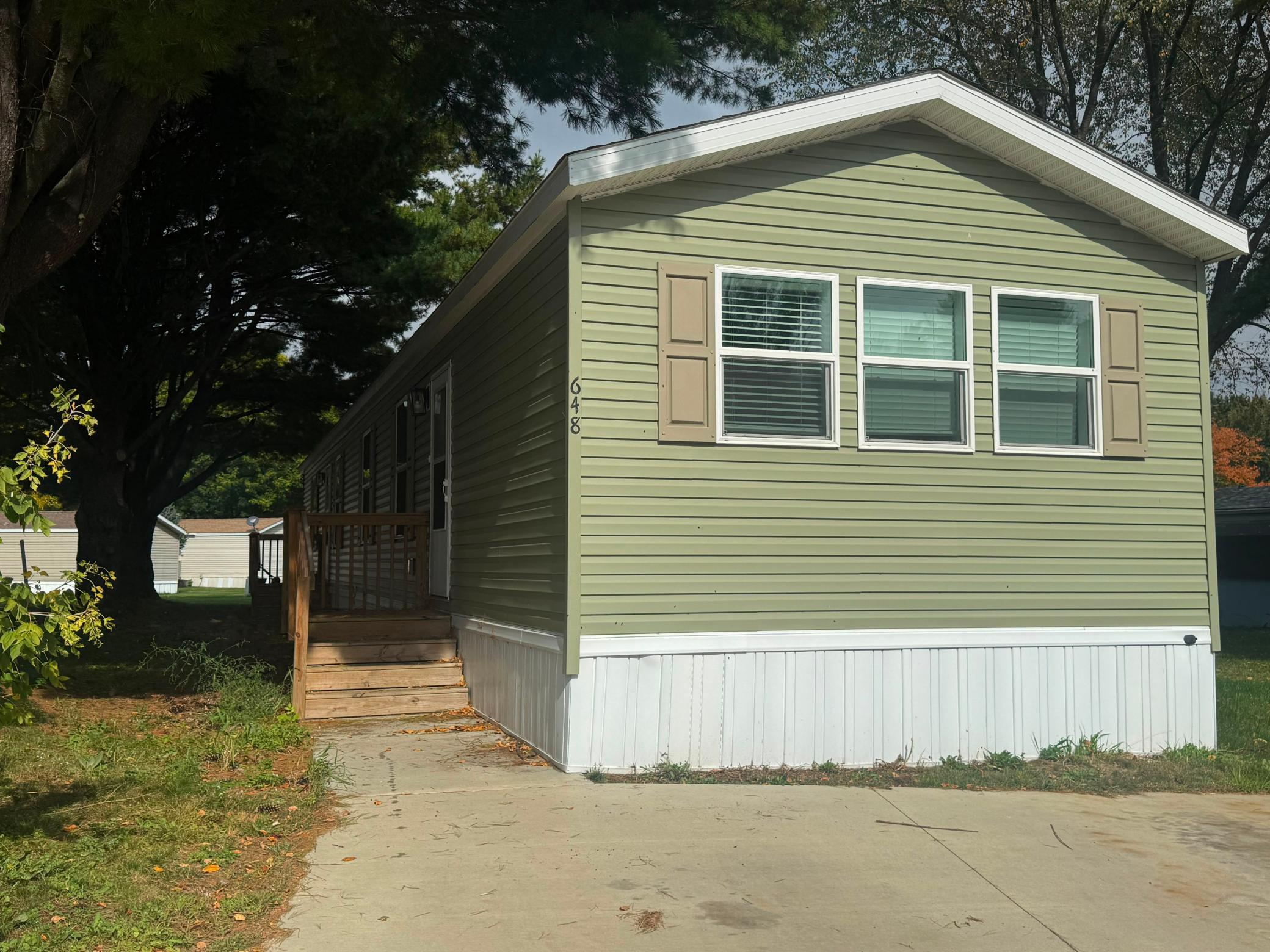 648 Park Street Property Photo 1