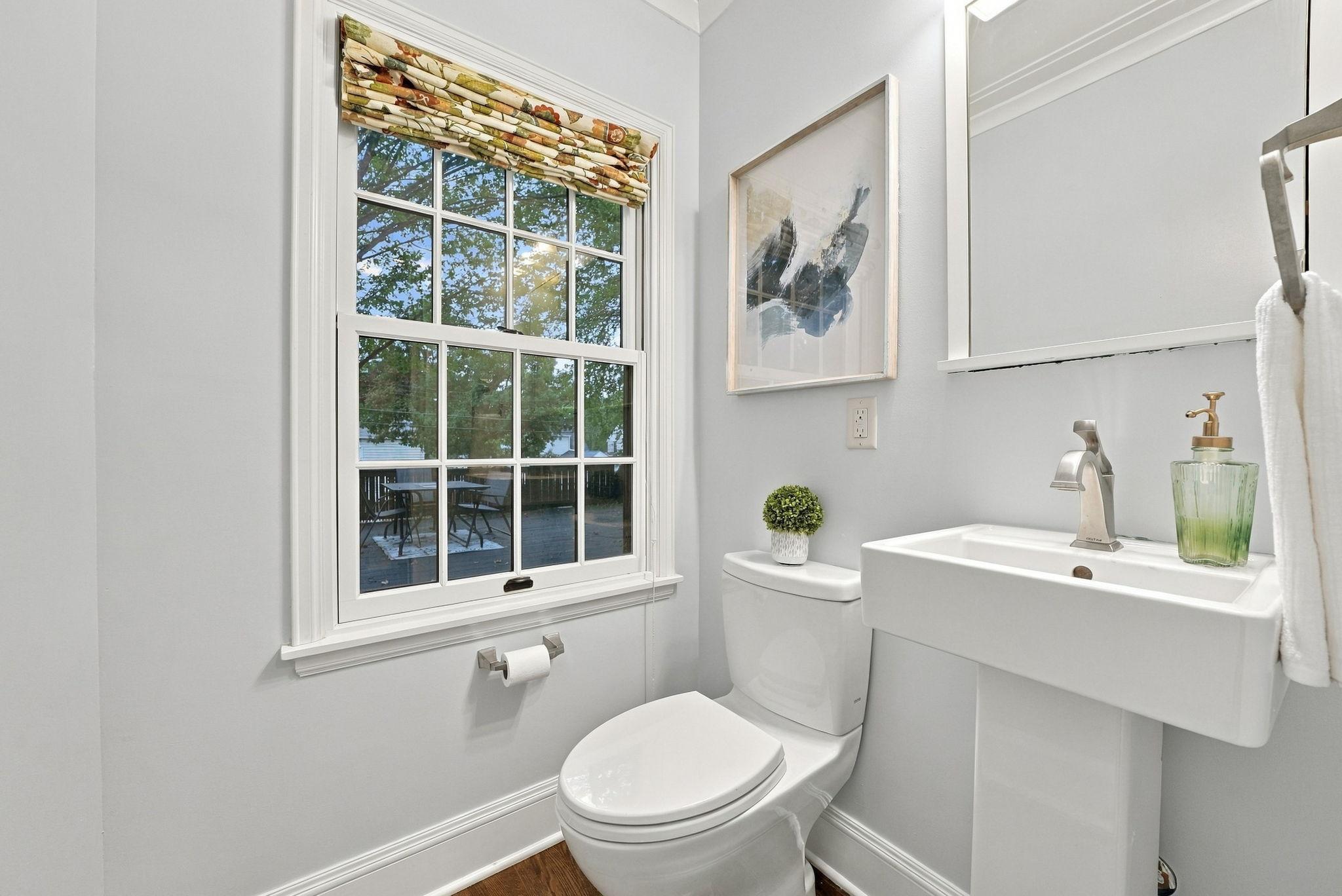2708 Ewing Avenue S Property Photo 60
