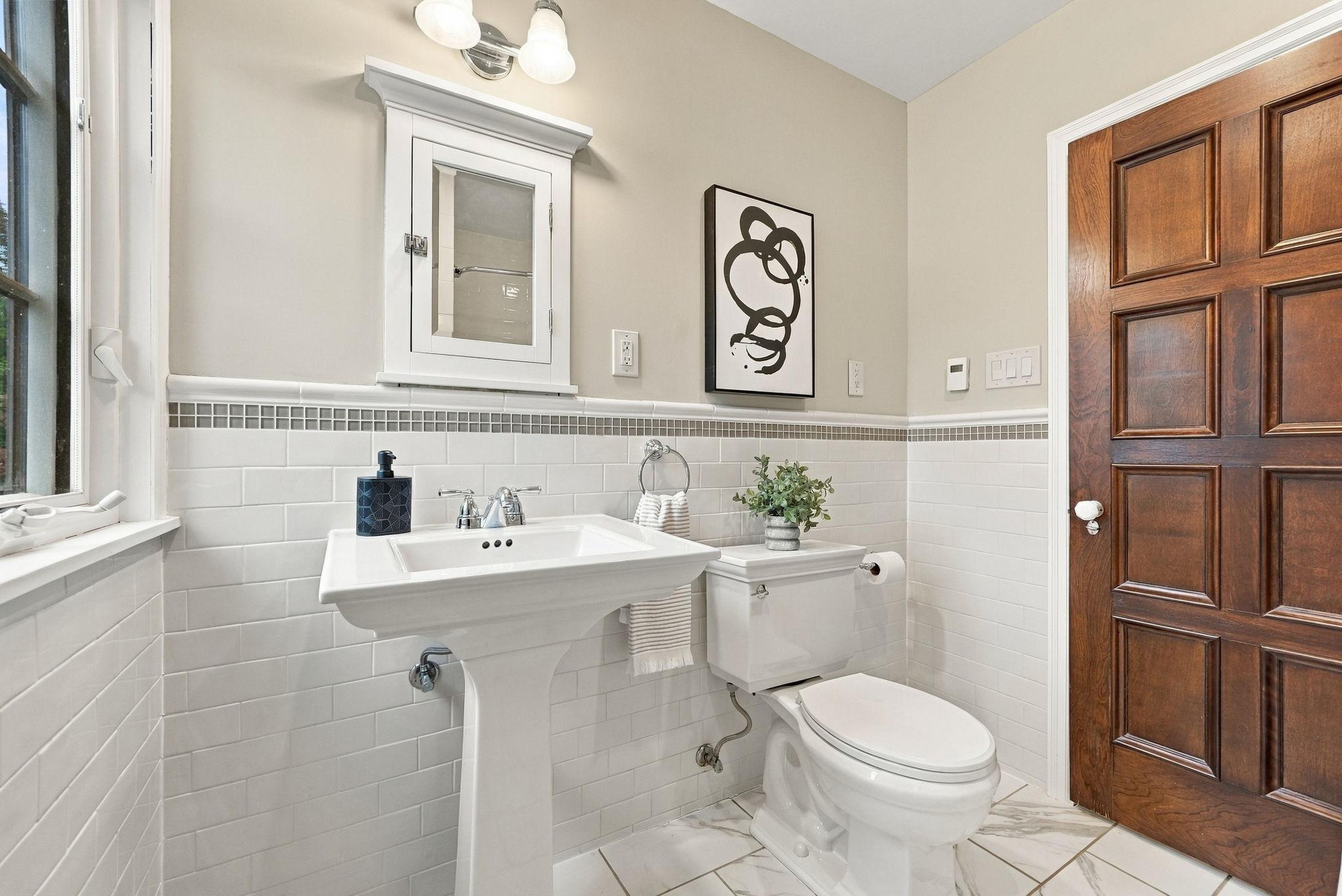 2708 Ewing Avenue S Property Photo 71
