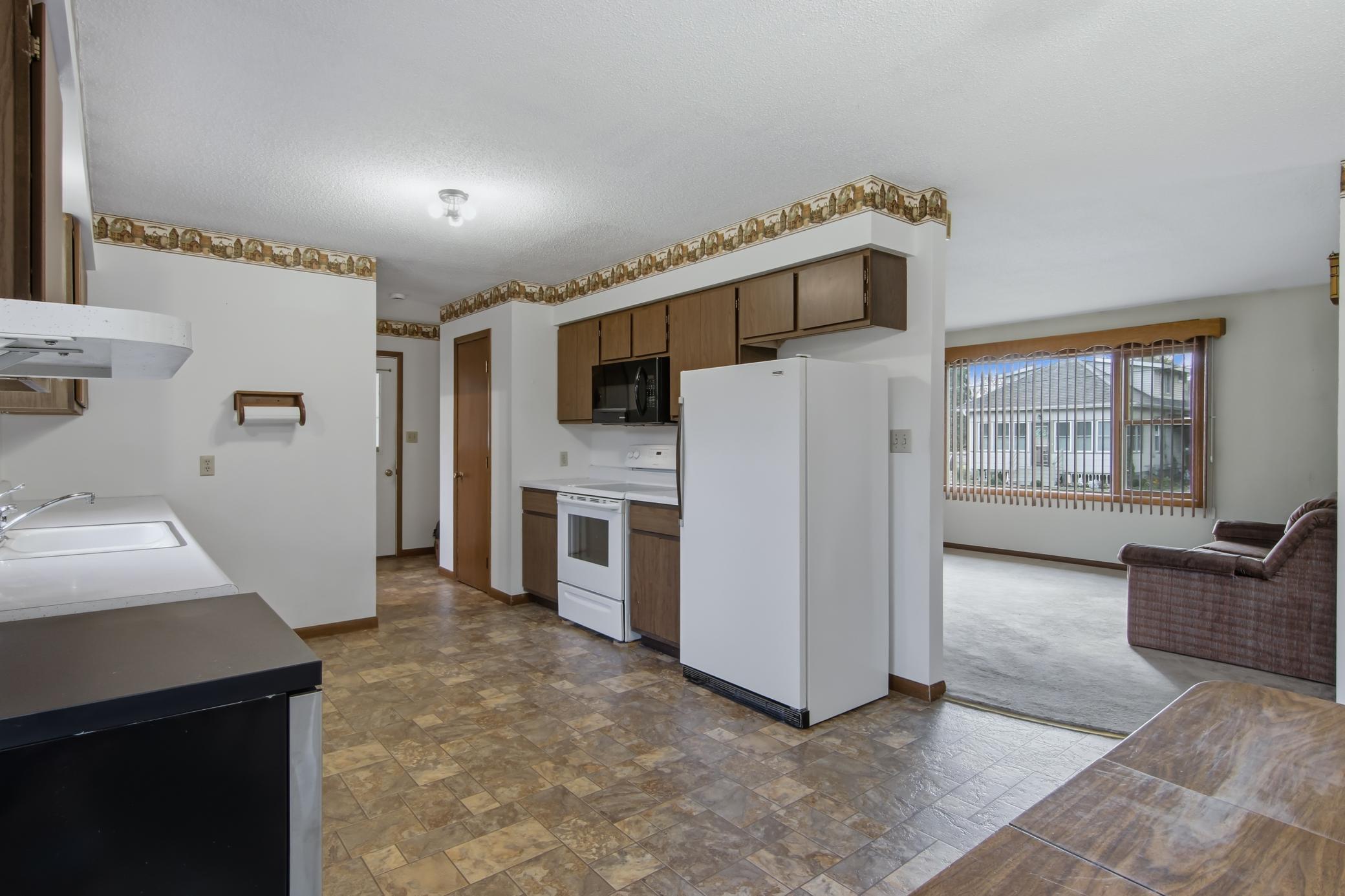 435 Main Street Property Photo 6