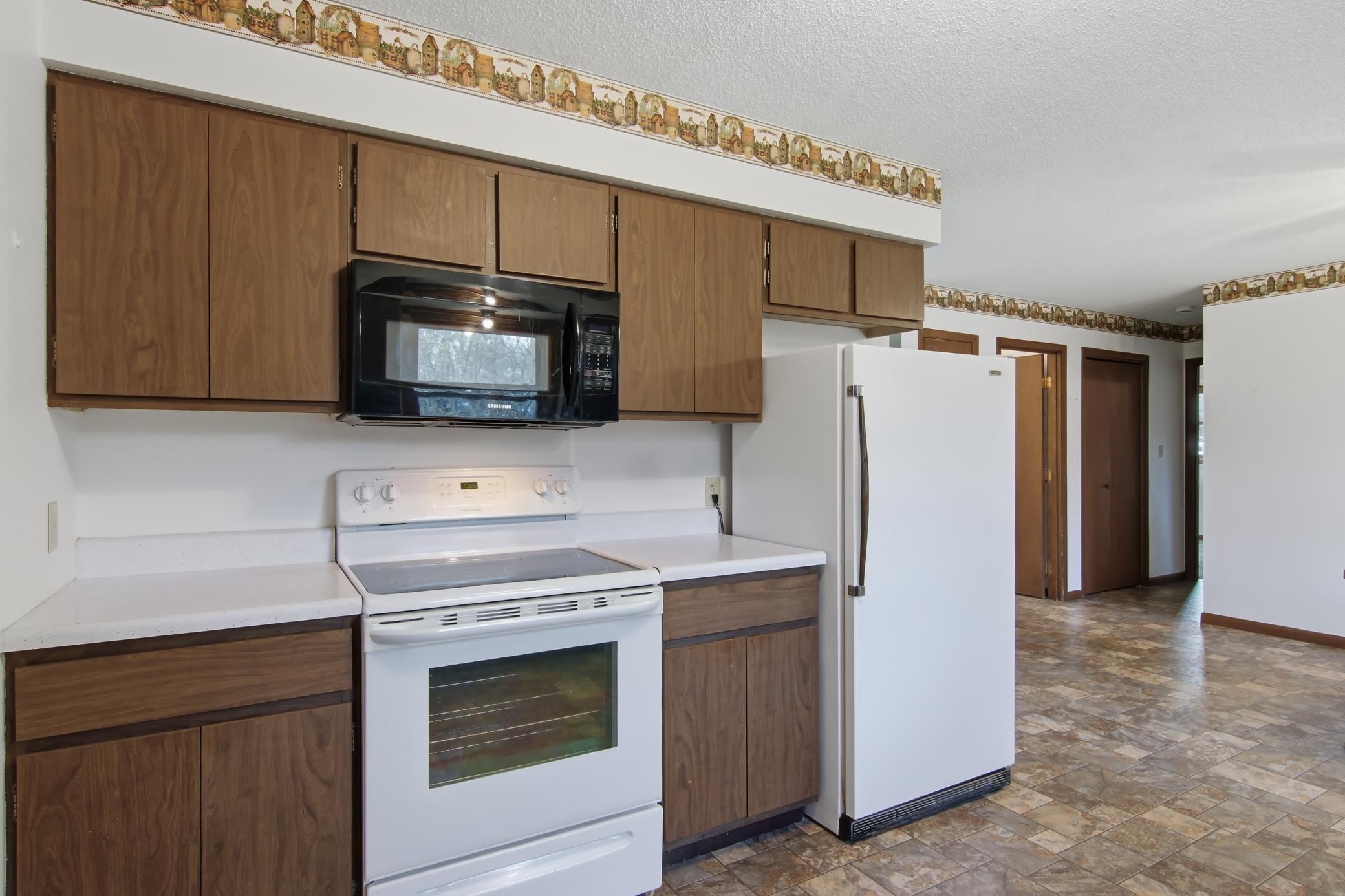 435 Main Street Property Photo 7