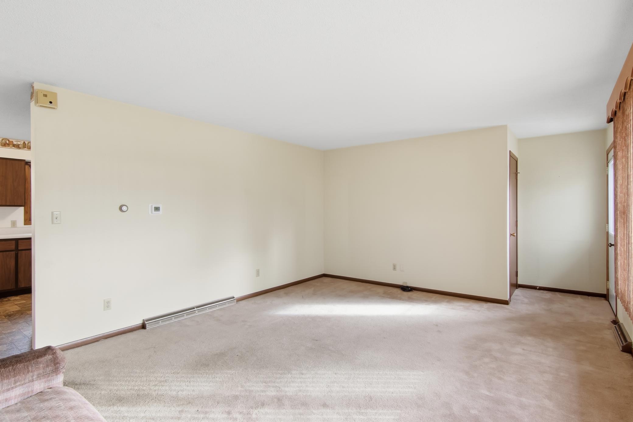 435 Main Street Property Photo 15