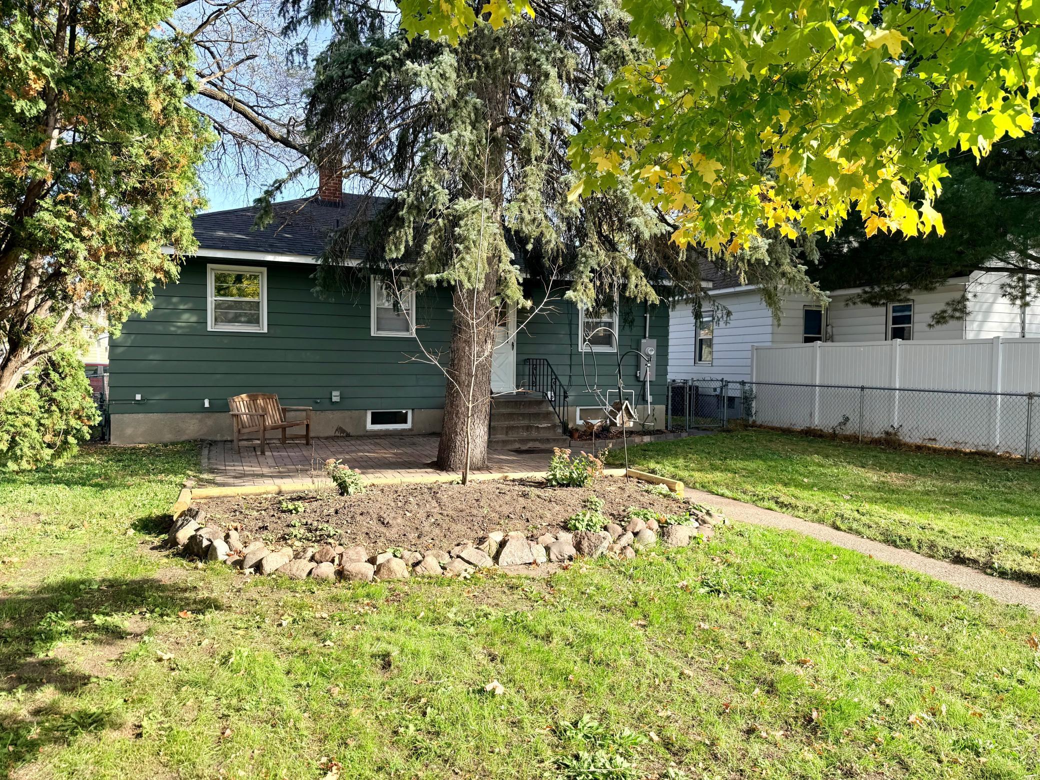 227 22nd Avenue N Property Photo 33