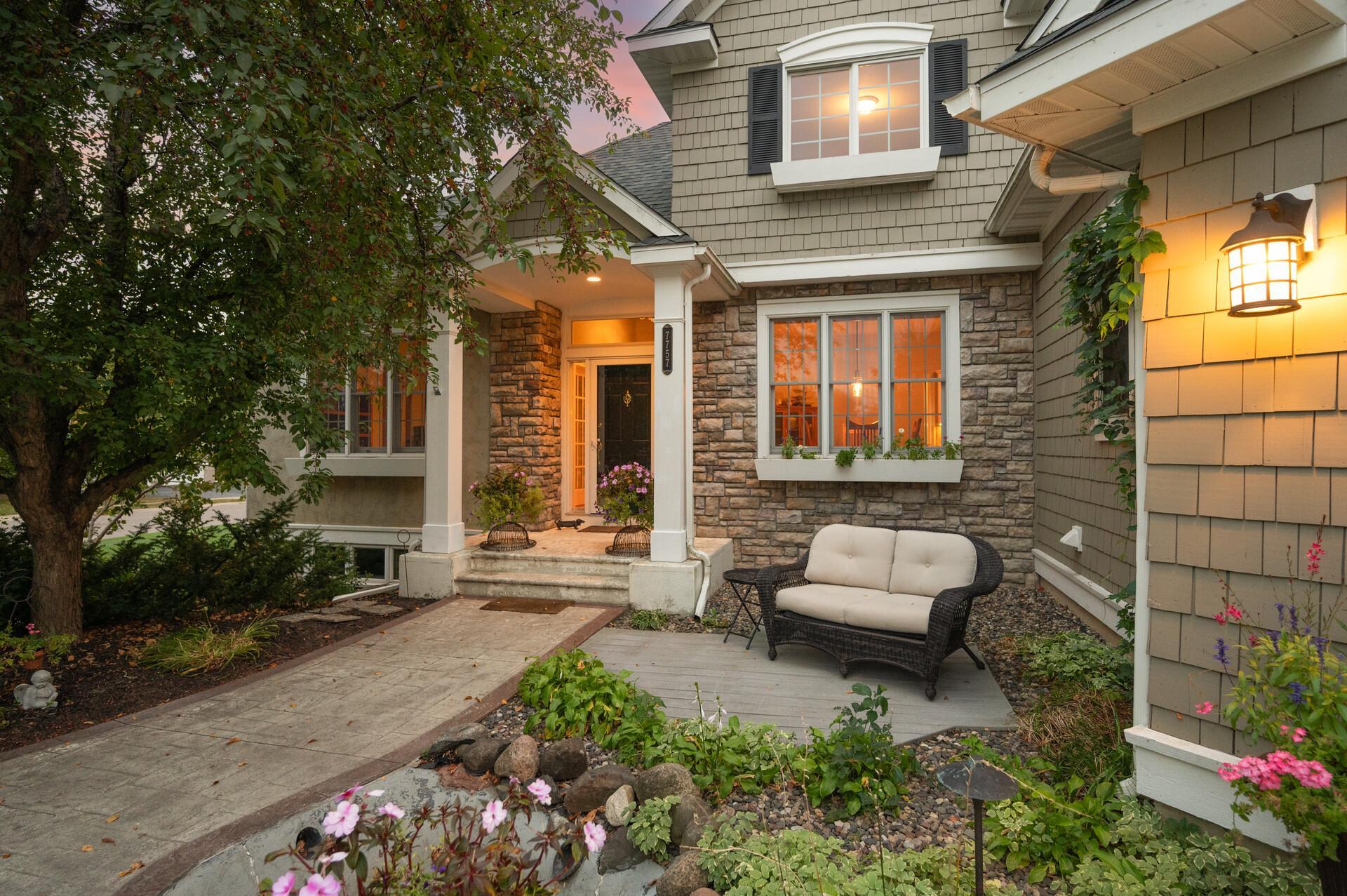 7757 7th Street N Property Photo 1