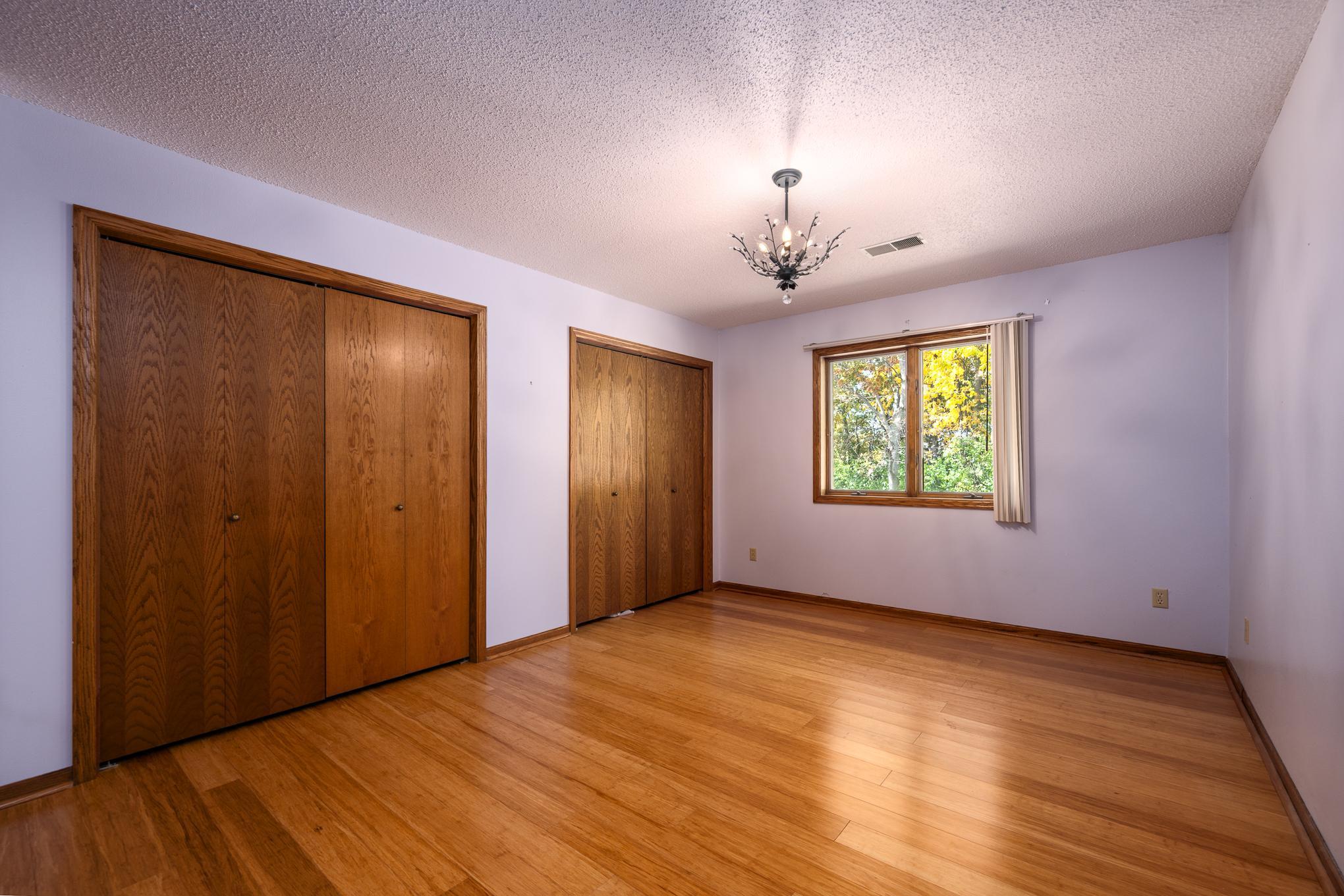 606 Pondhurst Drive Property Photo 15