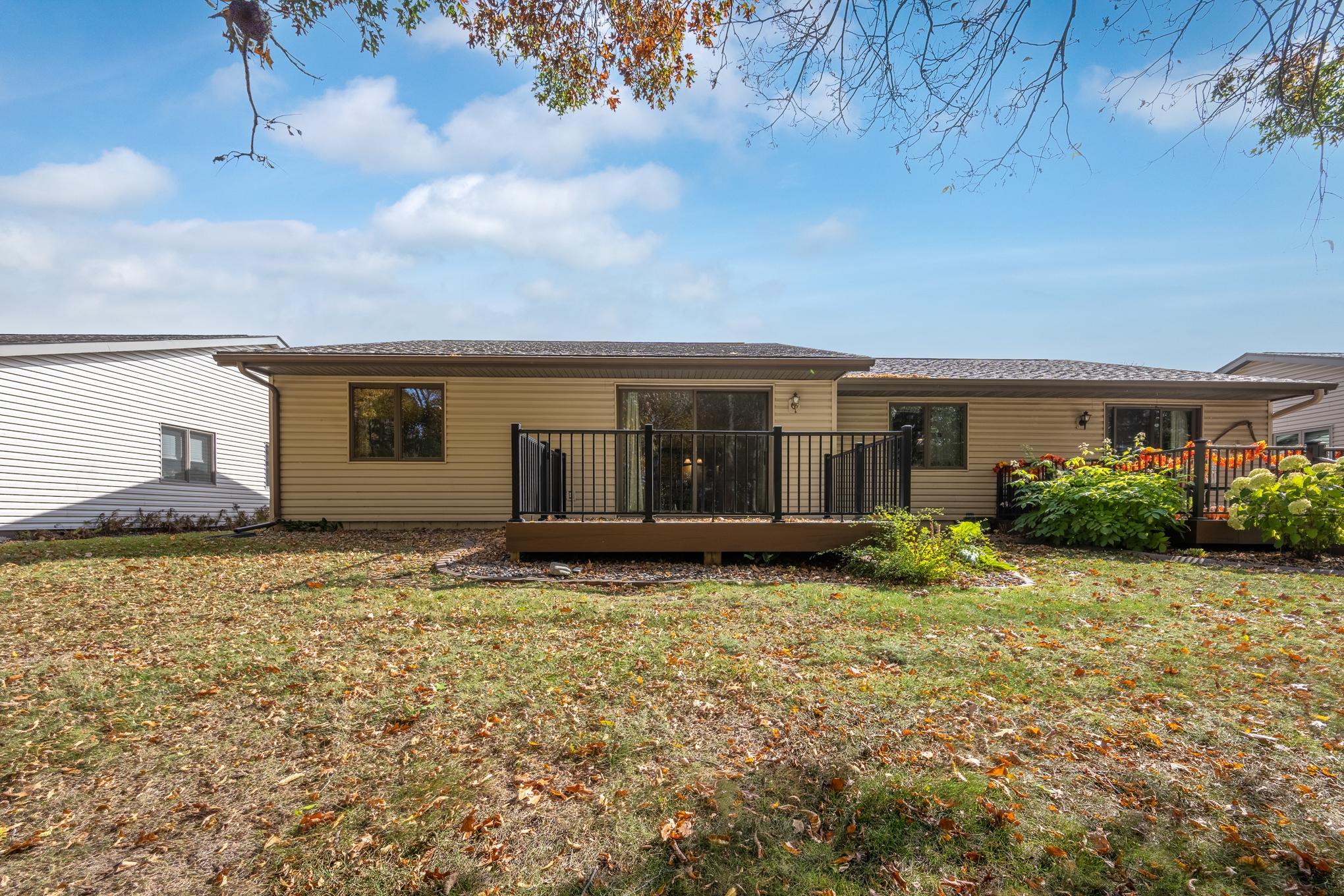 606 Pondhurst Drive Property Photo 18
