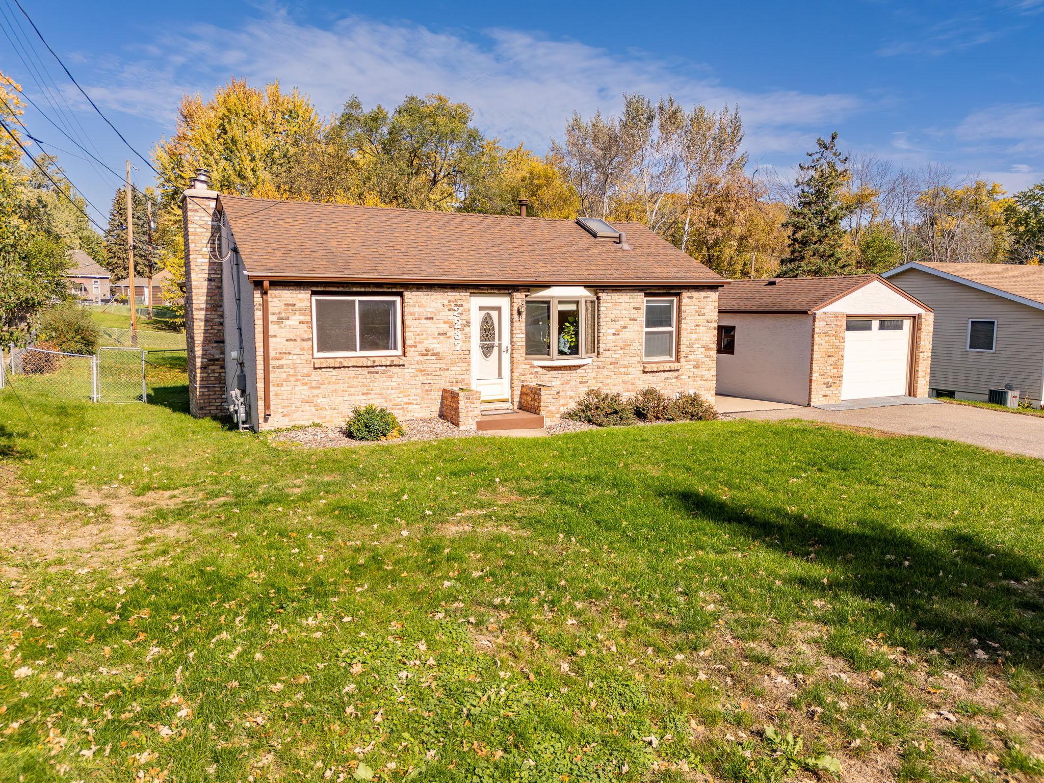 2237 Bronson Drive Property Photo 1