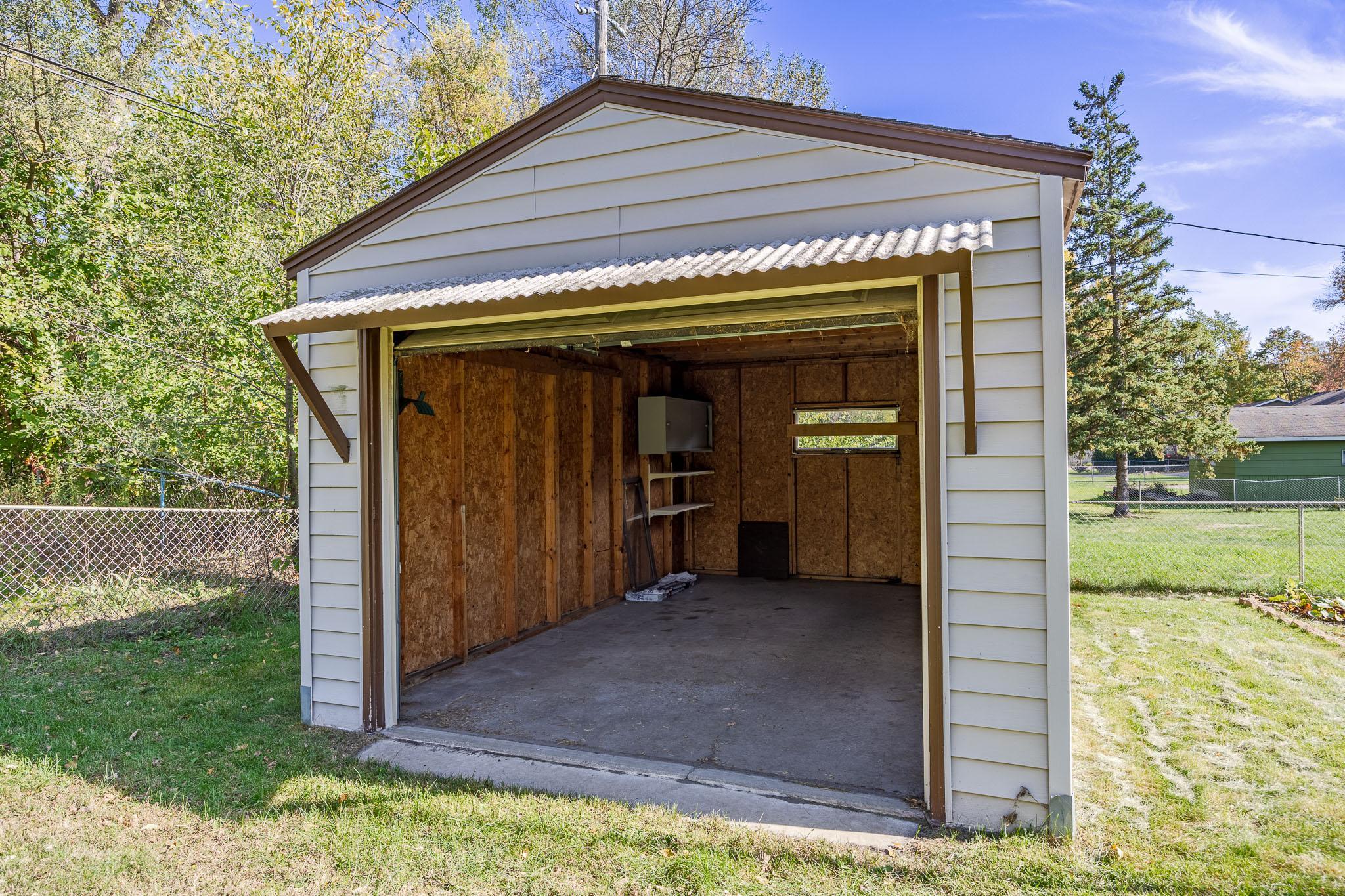 2237 Bronson Drive Property Photo 31