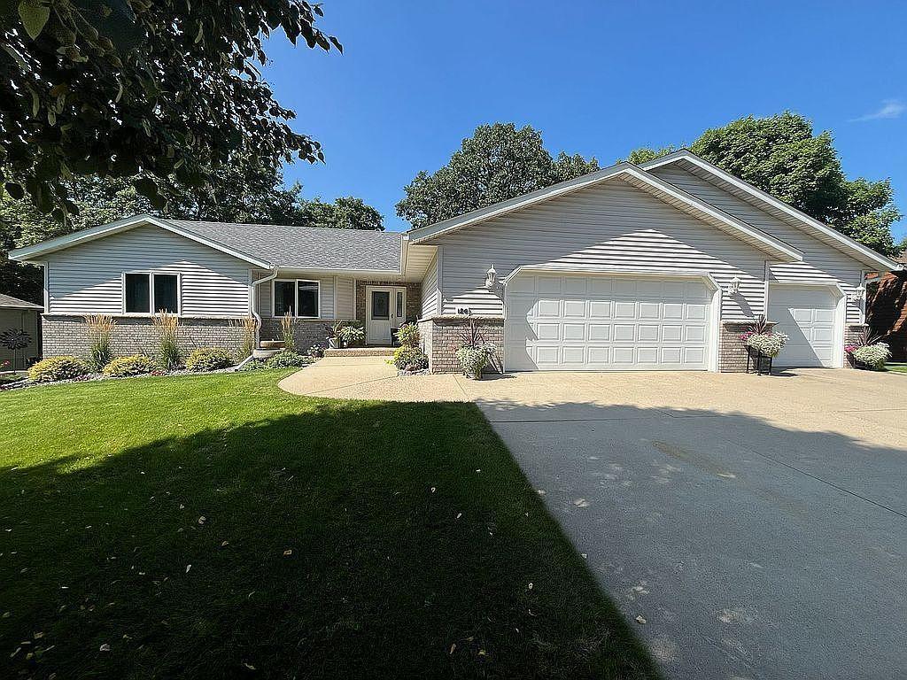126 Linden Avenue